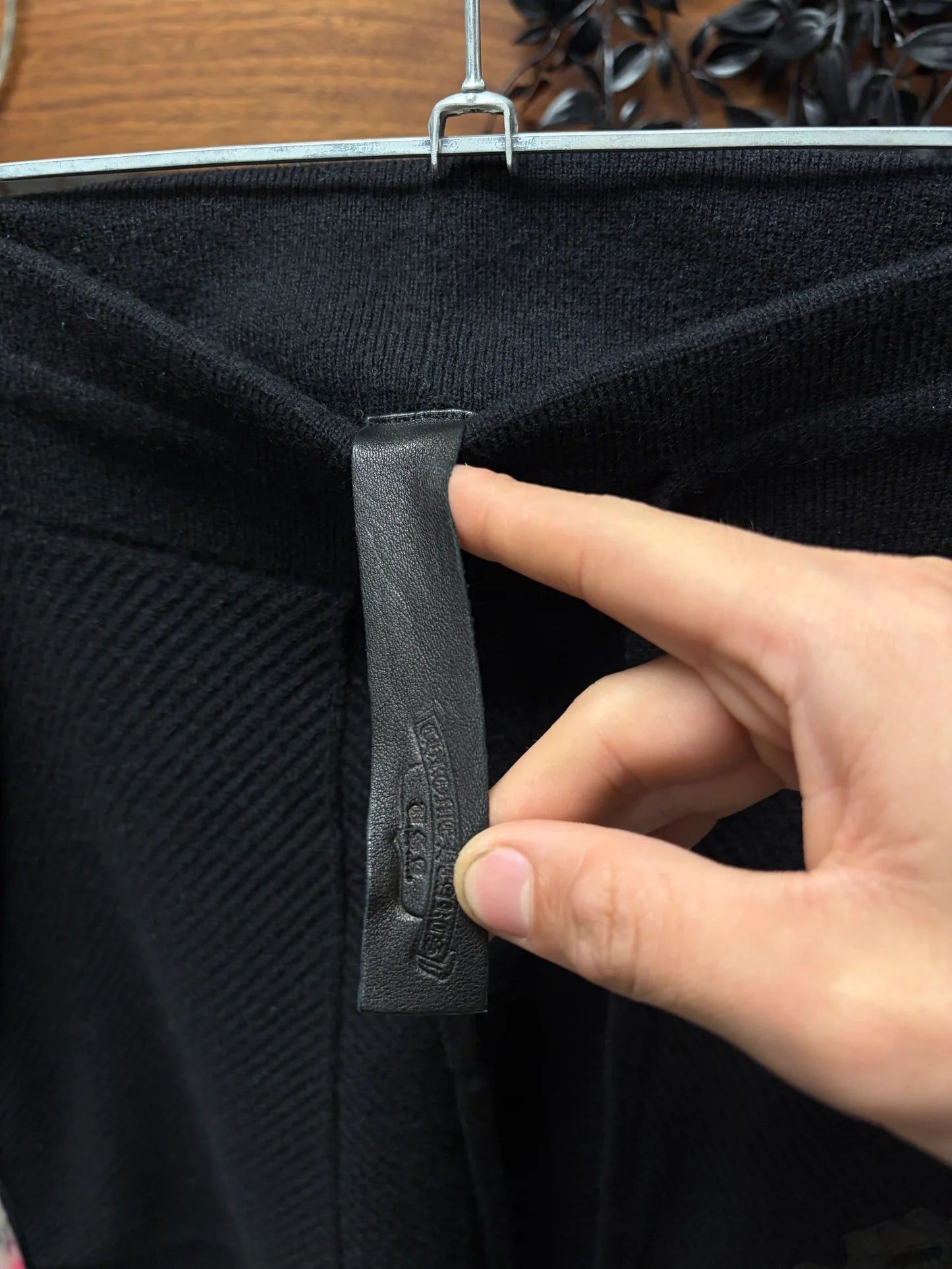Chrome Hearts Chrome Hearts Cashmere Leather Cross Patch Sweatpants Size US 32 / EU 48 - 4 Thumbnail
