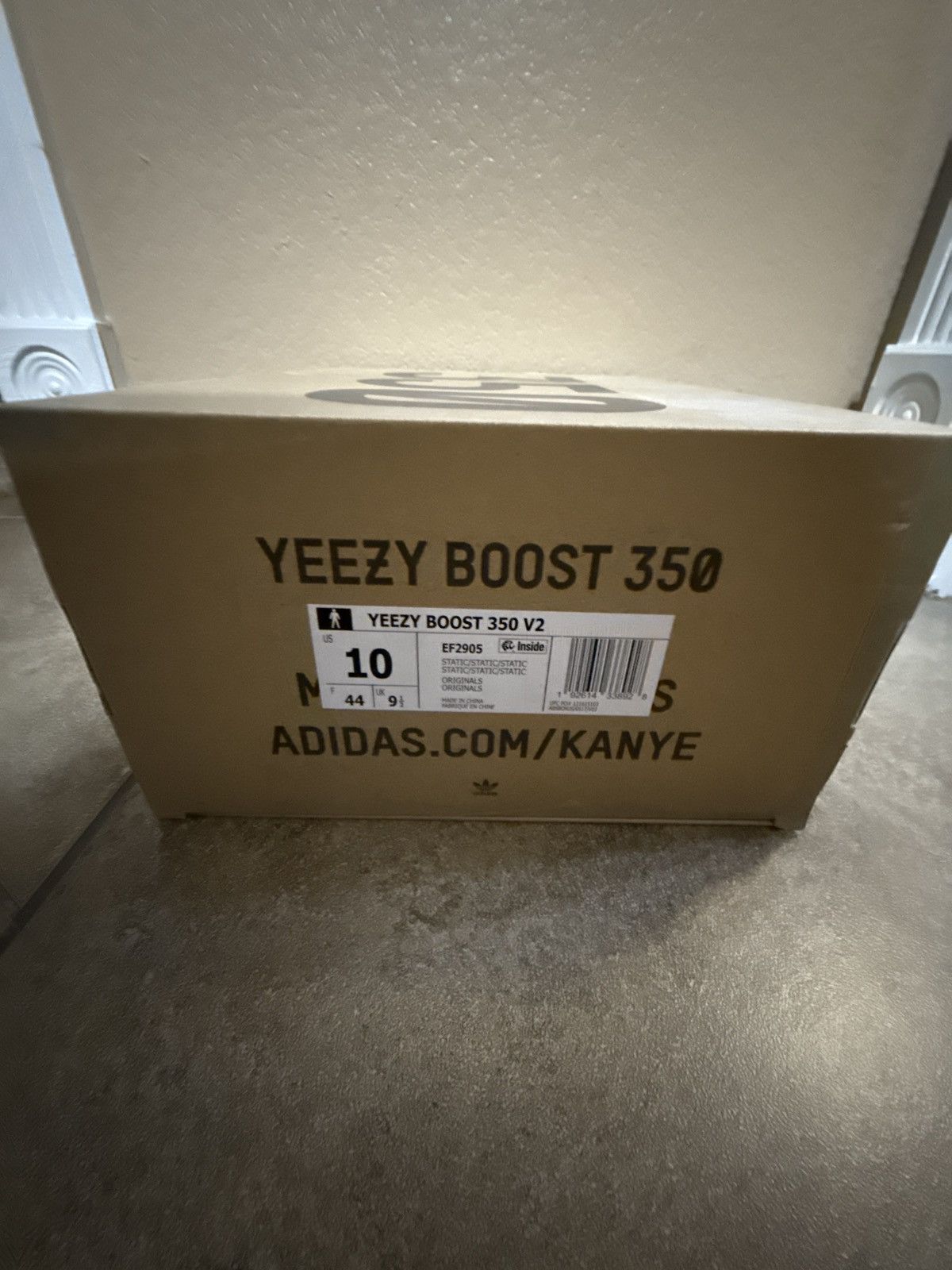 Yeezy Yeezy Boost 350 V2 Static Size US 10 / EU 43 - 9 Thumbnail