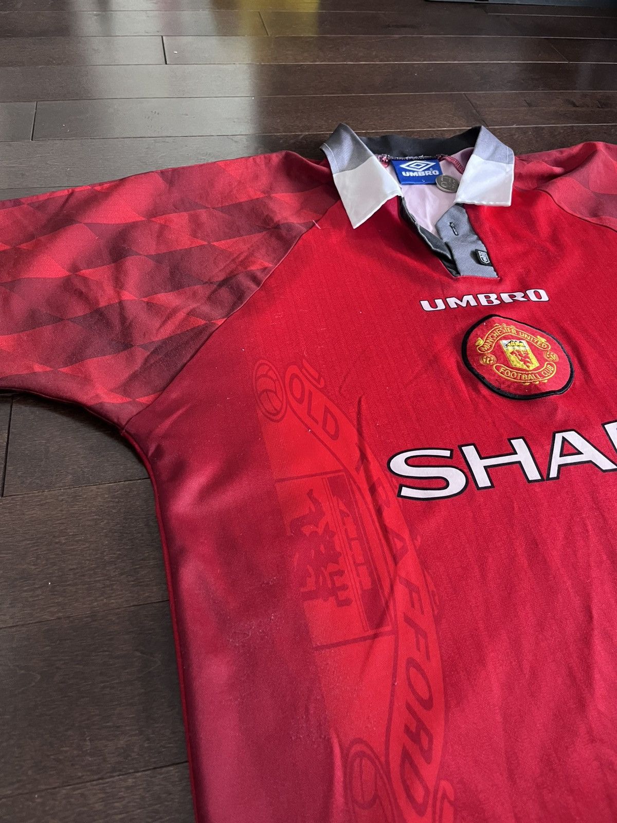 Umbro Vintage Manchester United 1996-1998 Umbro Football Kit Sz L Size US L / EU 52-54 / 3 - 7 Thumbnail