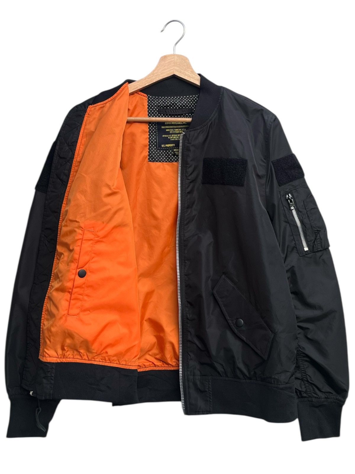 Alpha Industries Alpha Industries Nylon Bomber Flight Jacket Size US M / EU 48-50 / 2 - 2 Thumbnail
