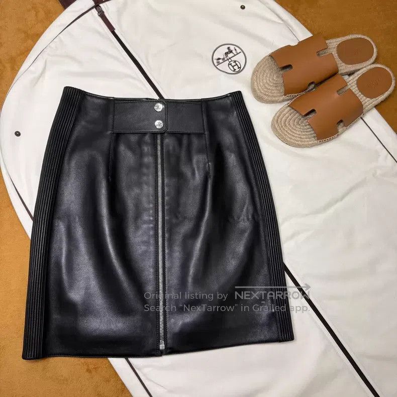 Hermes Hermes Black Leather Zipper Skirt Size 42" / US 20 - 1 Thumbnail