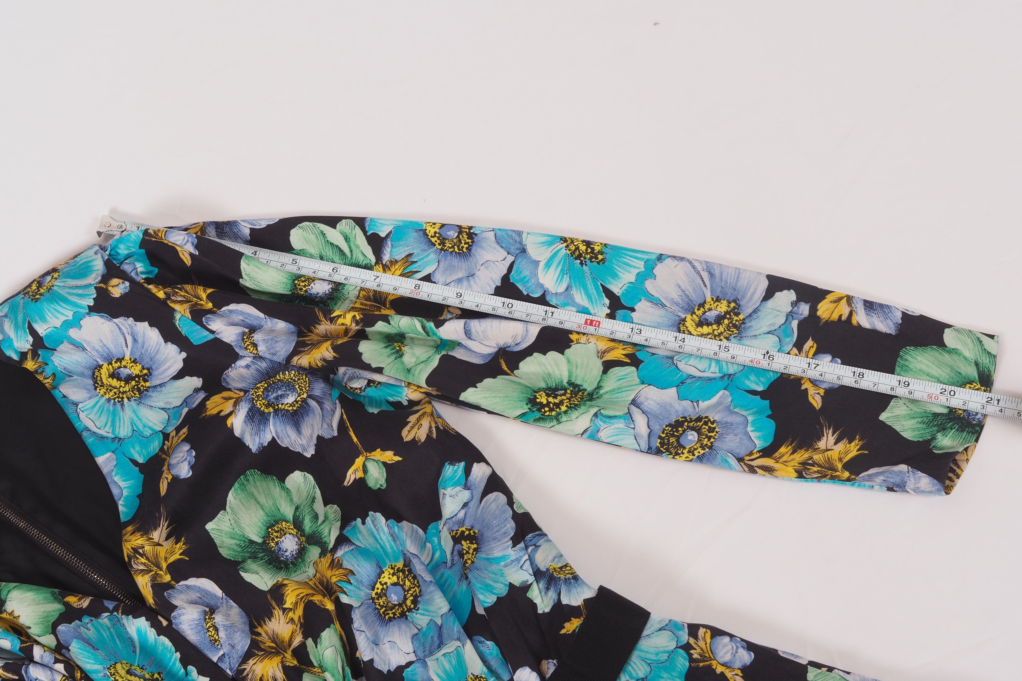 Dolce & Gabbana Dolce & Gabbana Vintage Silk Blue Floral Sheath Wiggle Dress Size M / US 6-8 / IT 42-44 - 14 Thumbnail