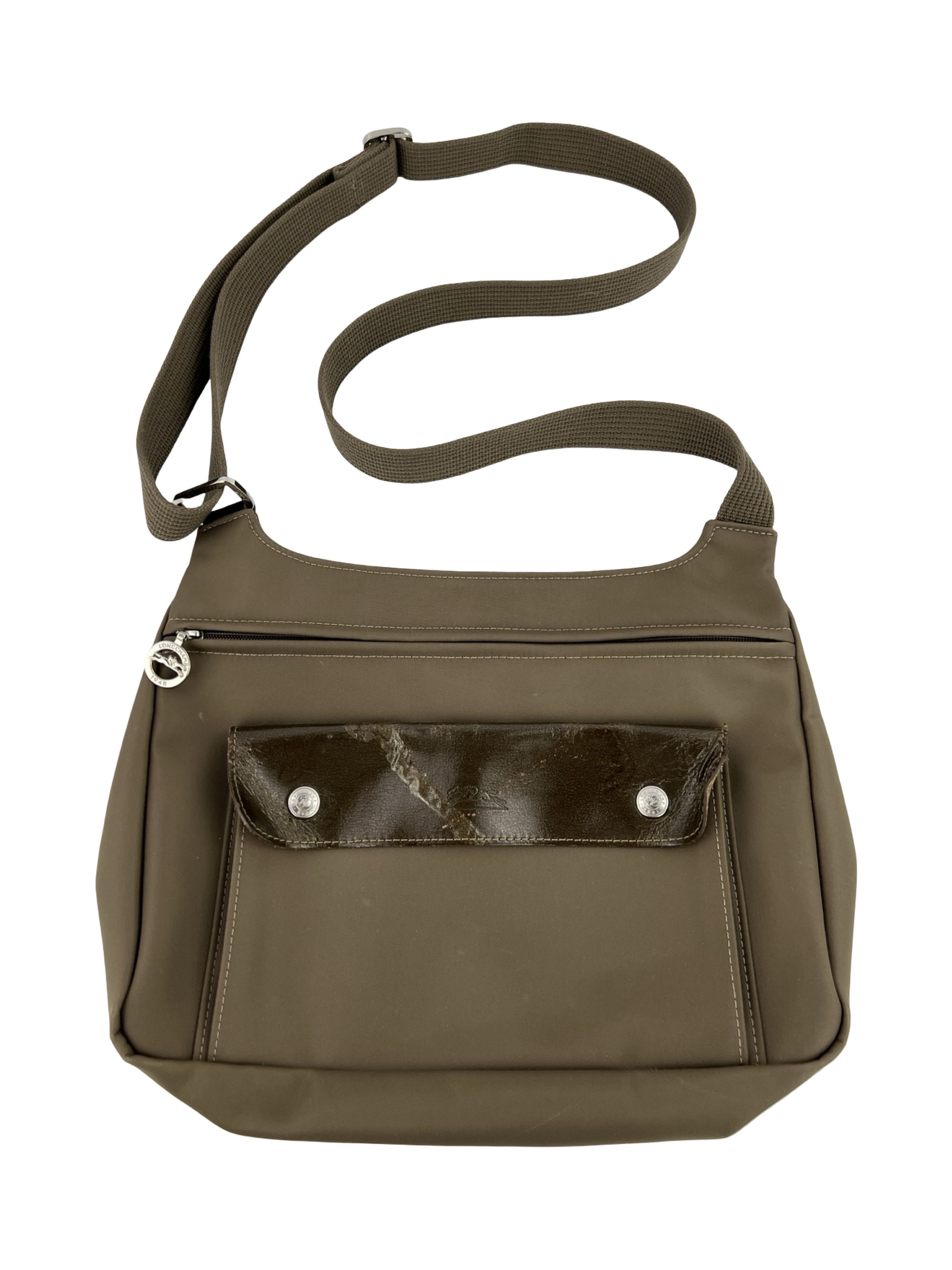 Longchamp × Vintage Vintage Longchamp Khaki Green Nylon Crossbody Bag Size ONE SIZE - 1 Thumbnail