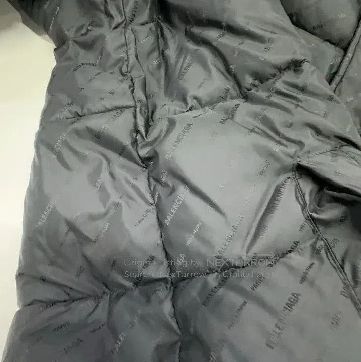 Balenciaga Balenciaga Black Logo Puffer Jacket for Men. Size US L / EU 52-54 / 3 - 6 Thumbnail