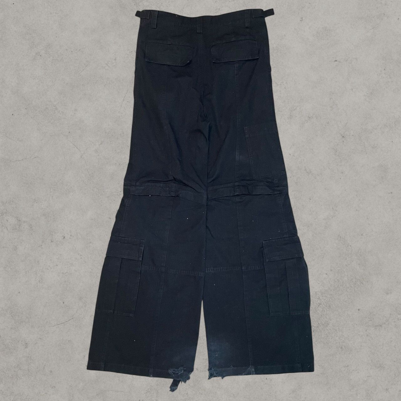 Balenciaga AW23 Balenciaga Convertible Cargo Flare Black Pants Sz XS Size US 30 / EU 46 - 2 Thumbnail
