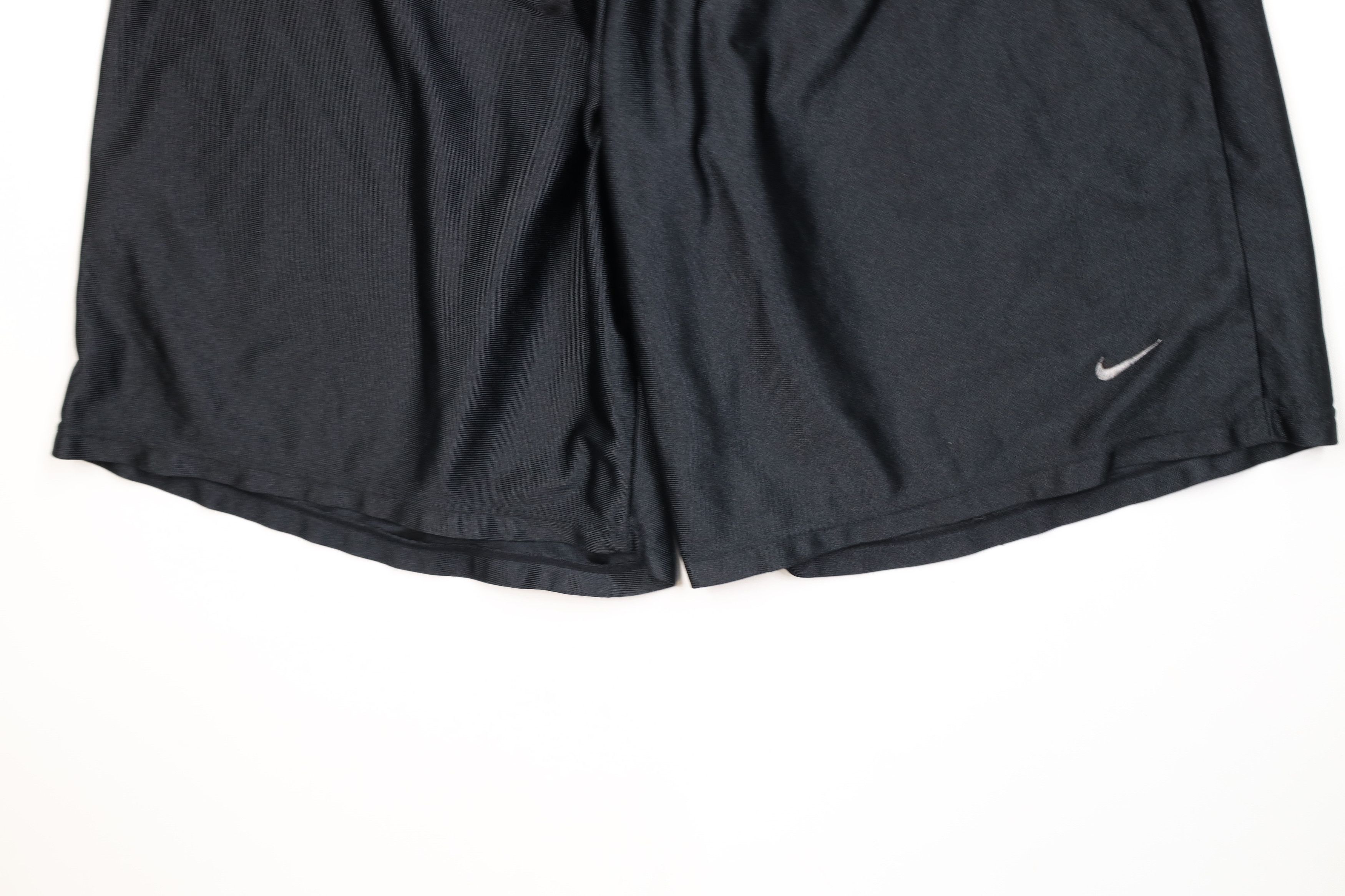 Nike Vintage 90s Y2K Nike Swoosh Above Knee Shorts Black USA Size US 36 / EU 52 - 4 Thumbnail