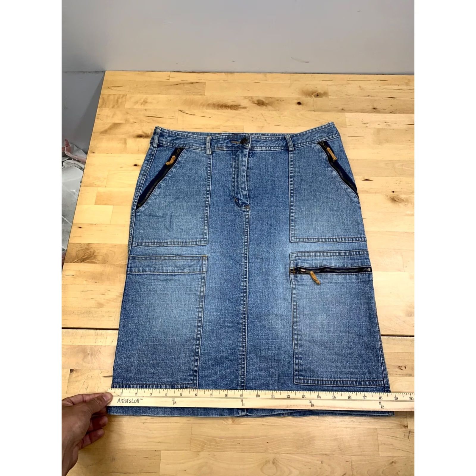 Bcbgmaxazria VINTAGE BCBGMAXAZRIA Denim Skirt Women 8 Blue Zippers Pockets Y2K 13215 Size 30" / US 8 / IT 44 - 7 Thumbnail