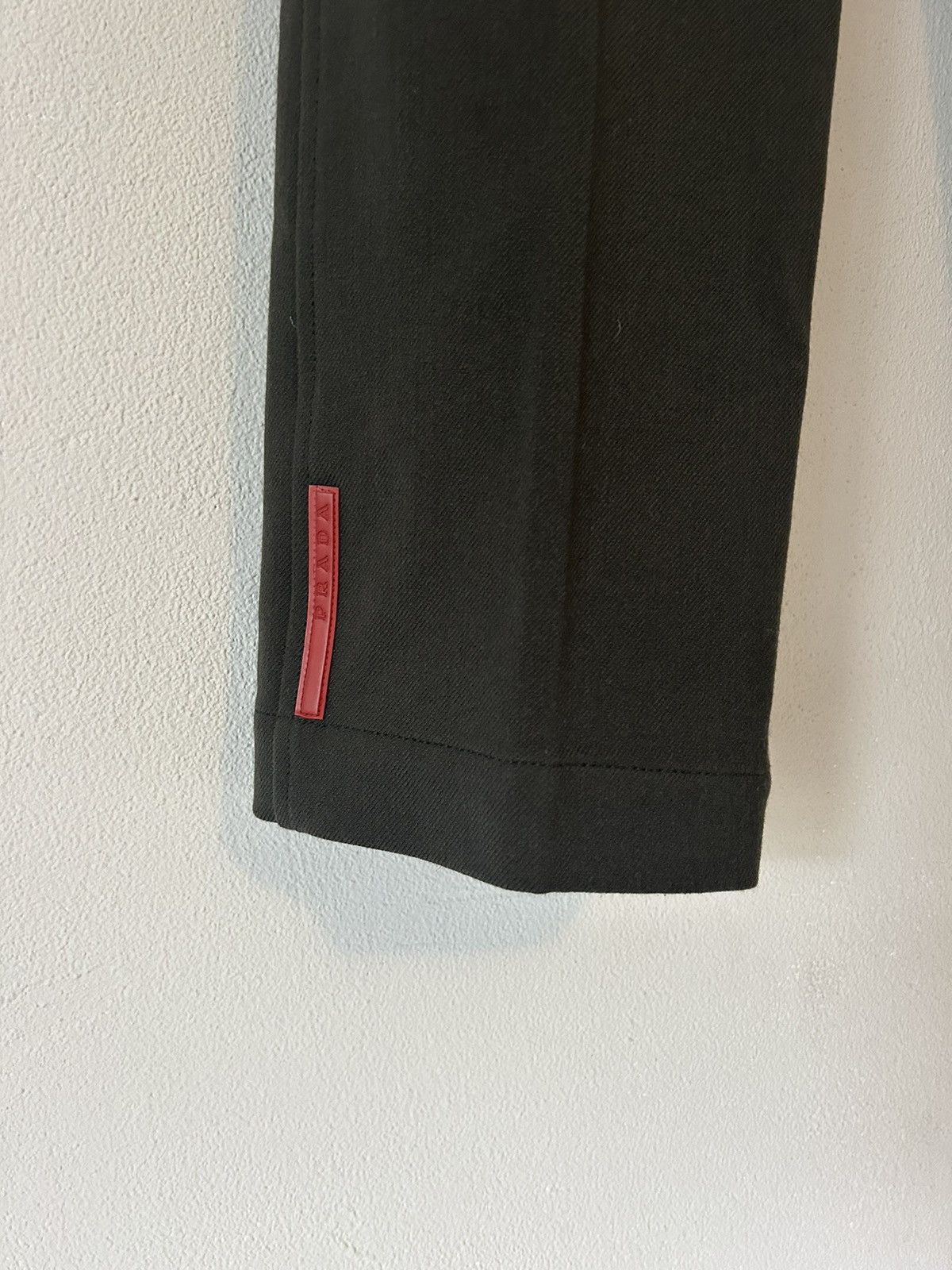 Prada Belted Green Pants with Red Logo Tab Size US 28 / EU 44 - 4 Thumbnail