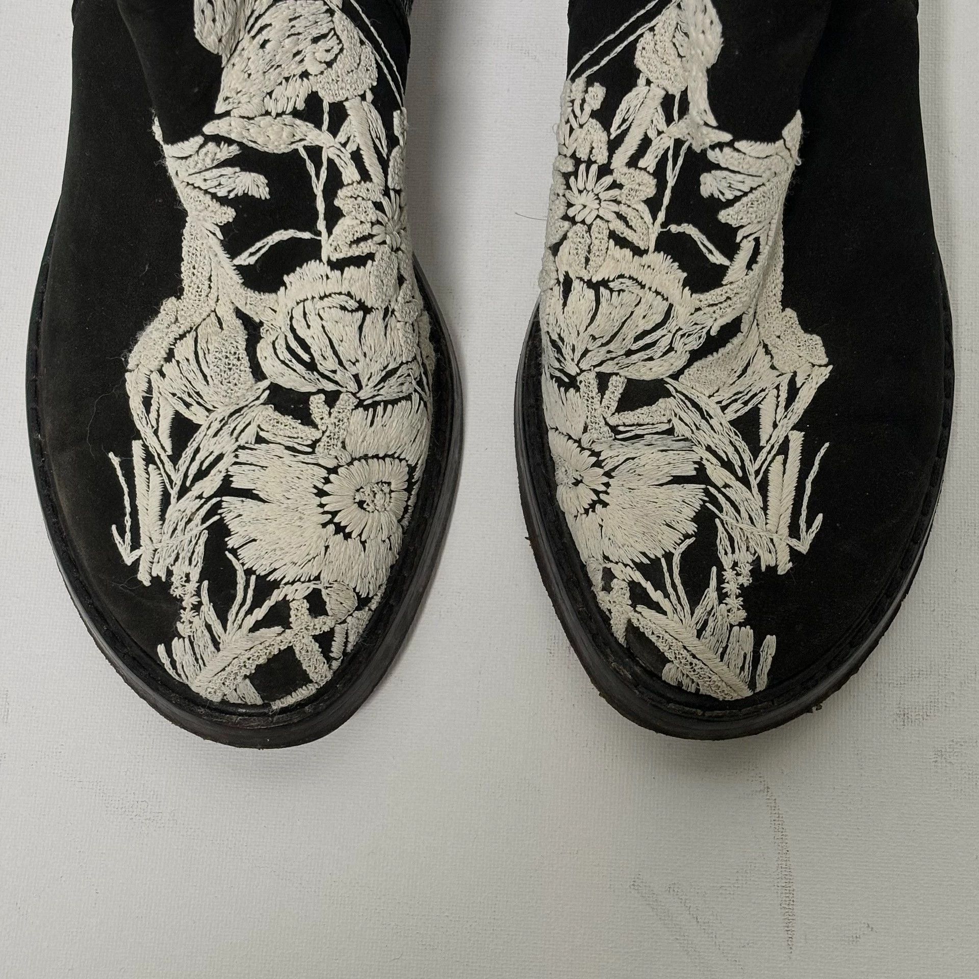 Ann Demeulemeester Ann Demeulemeester S/S15 Black Suede Western Boots Size US 6 / EU 39 - 2 Thumbnail