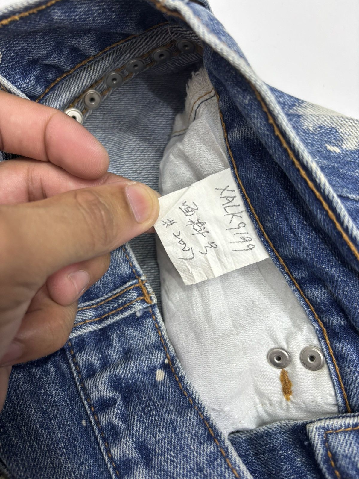 If Six Was Nine × Isamu Katayama Backlash × Yasuyuki Ishii RARE! Metal Studded Bleach Jeans Soareak Straight Jeans Size US 29 - 10 Thumbnail
