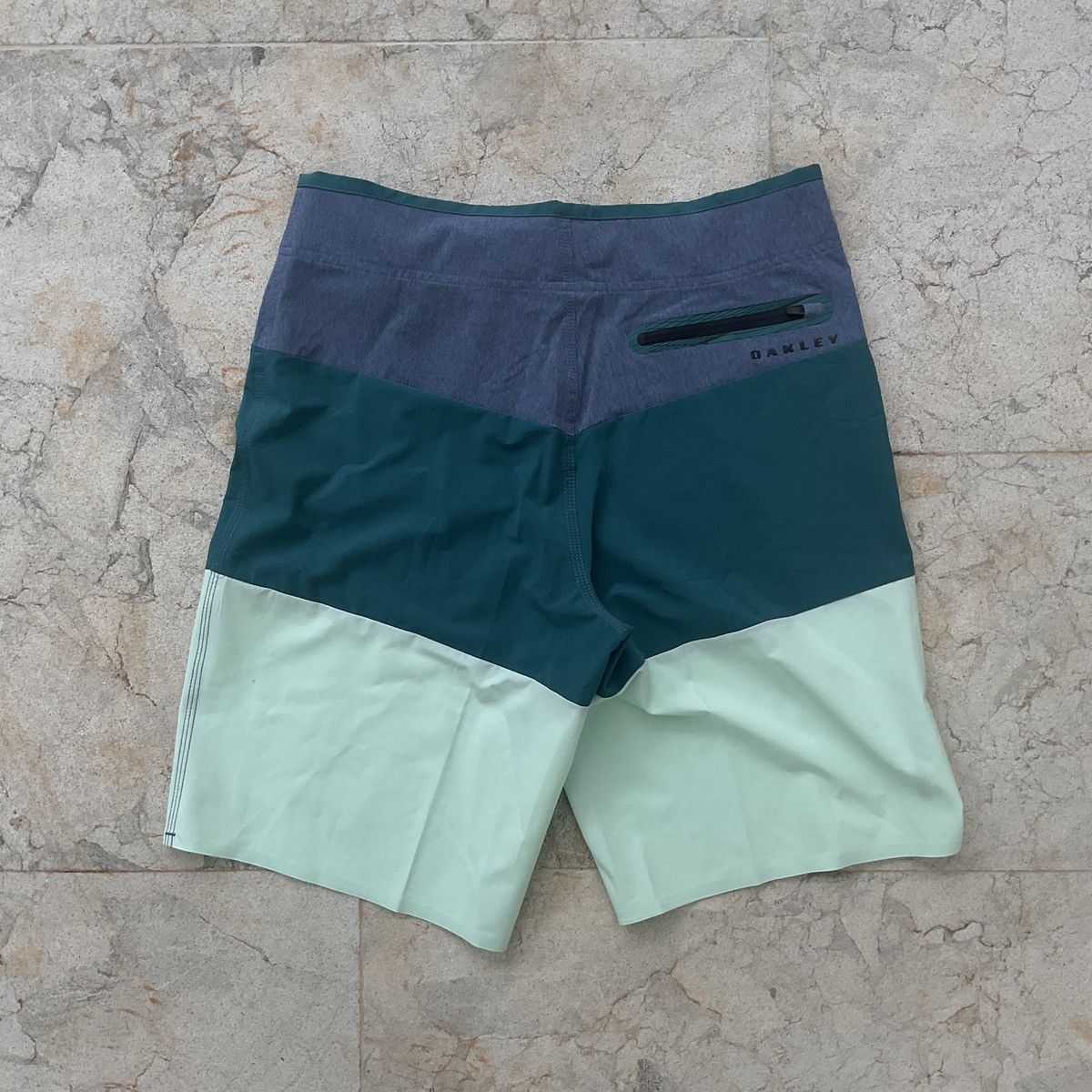 Oakley Brand New Oakley Ozaki Block 21 Inches Swim Trunks Shorts Size US 30 / EU 46 - 6 Thumbnail