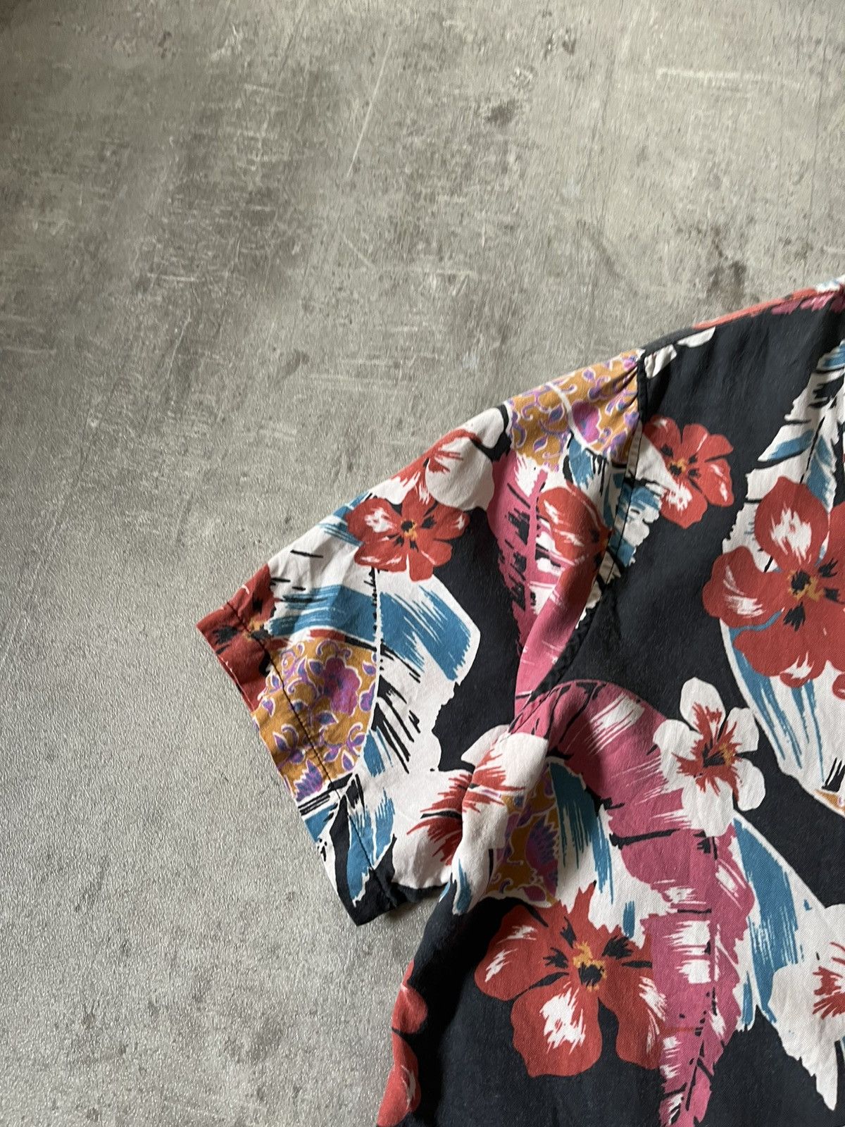 Saint Laurent Paris Saint Laurent Hawaiian S/S 19 short sleeve shirt floral Size US M / EU 48-50 / 2 - 3 Thumbnail