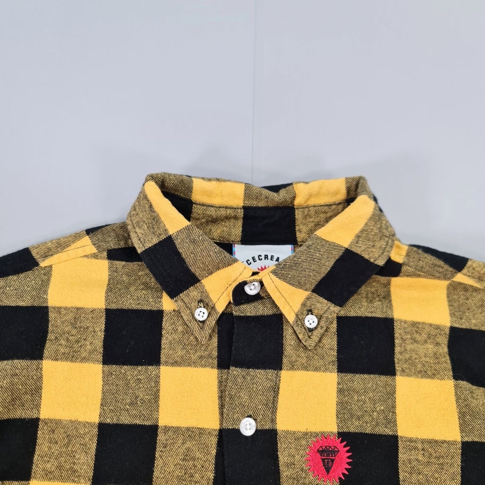 Vintage Icecream Mens Shirt Yellow Small Flannel Gingham Check Cotton Button Down Shirt Long Sleeve Collared Casual Pockets Button-Up Vintage No Size US S / EU 44-46 / 1 - 2 Thumbnail