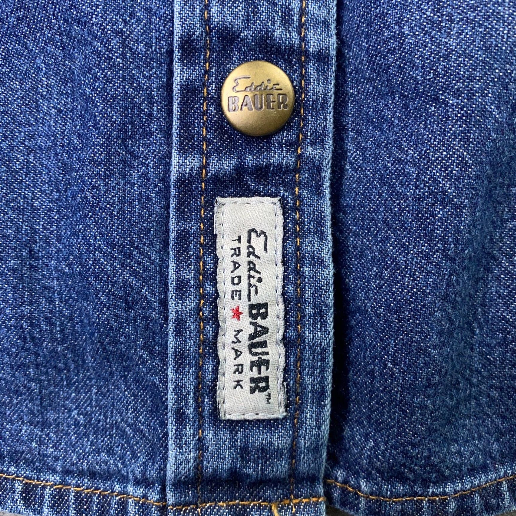 Eddie Bauer Eddie Bauer Womens Medium Blue Denim Snap Up Lightweight Trucker Jacket Size 32" / US 10 / IT 46 - 7 Thumbnail