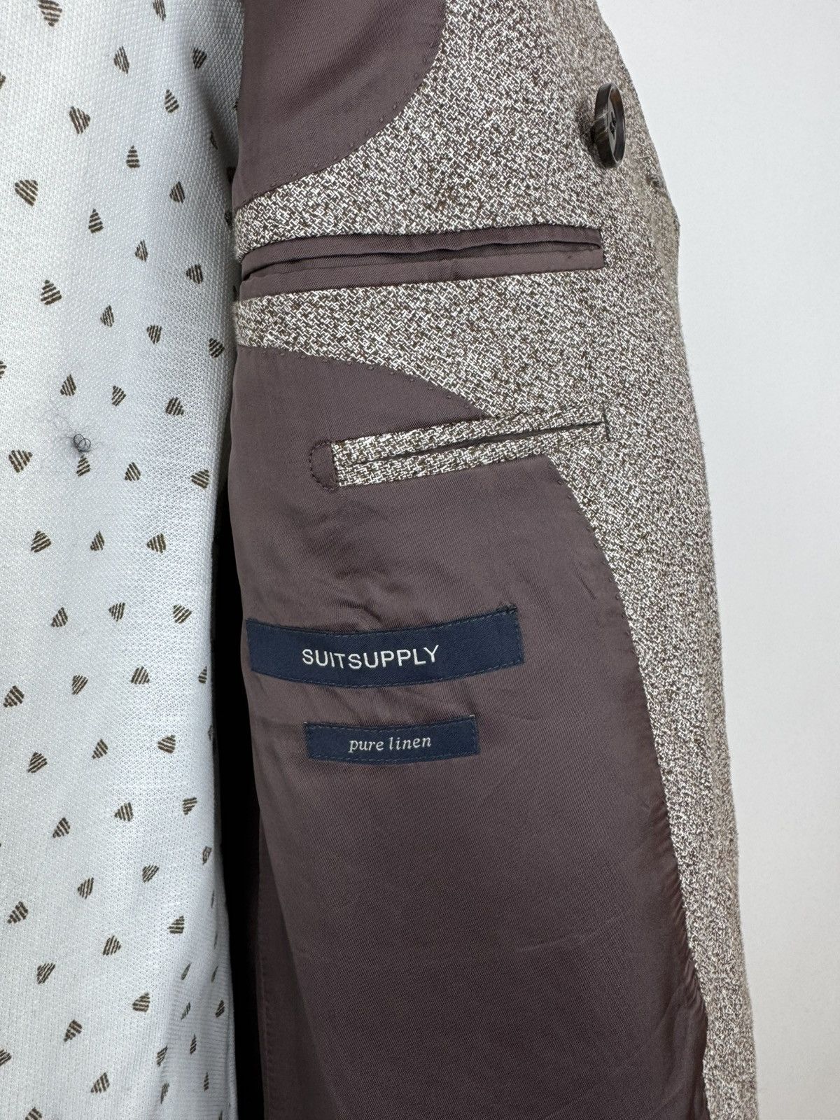Suitsupply Suitsupply Linen Brown double-breasted coat Mens size 44L Size US XL / EU 56 / 4 - 12 Thumbnail