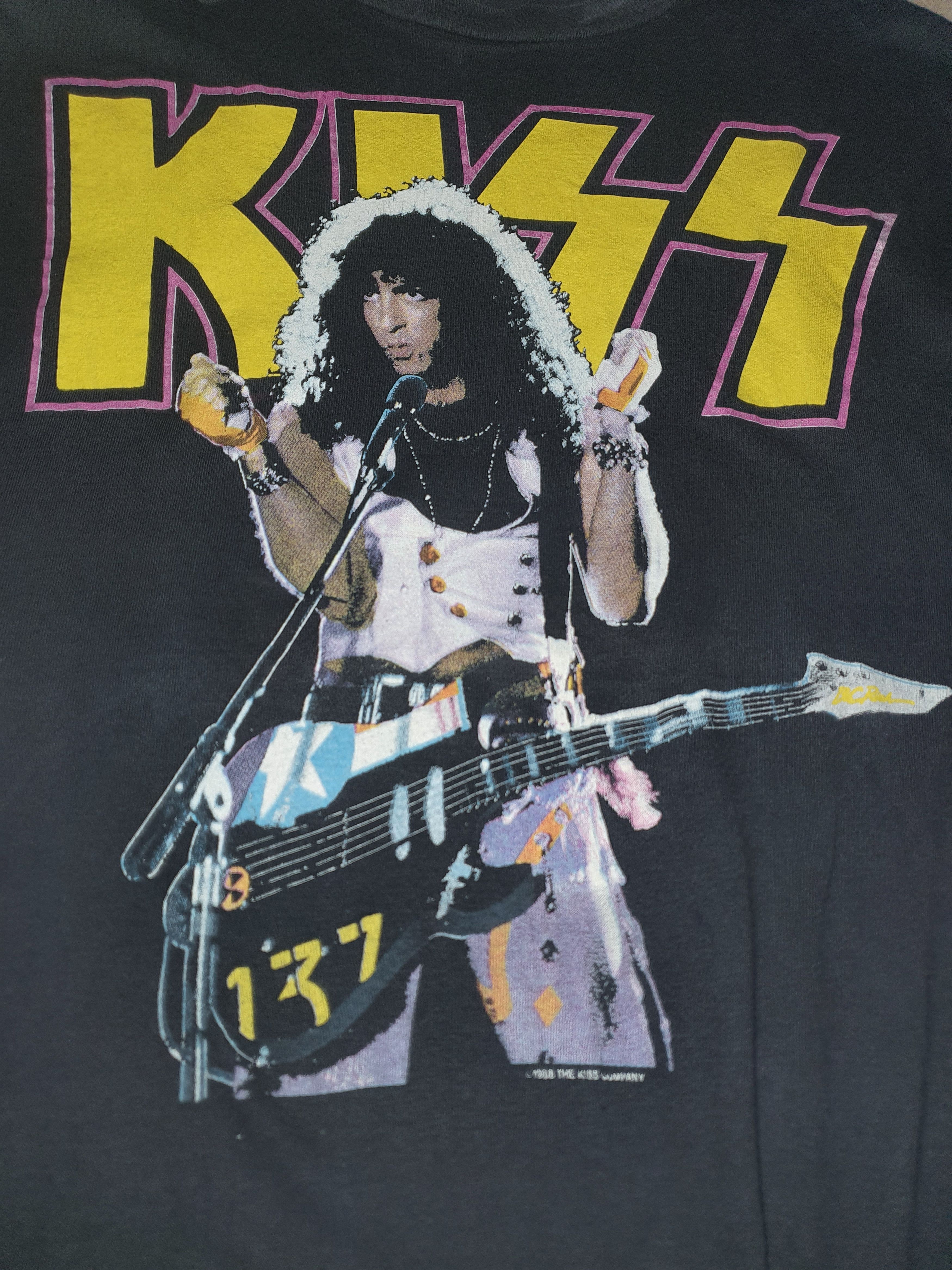 KISS 🔥80s KISS 🔥 Size US L / EU 52-54 / 3 - 2 Thumbnail