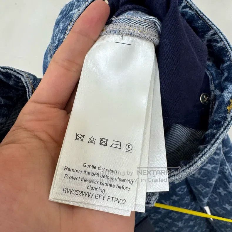 Louis Vuitton Louis Vuitton Blue full-print jeans Size US 36 / EU 52 - 4 Thumbnail
