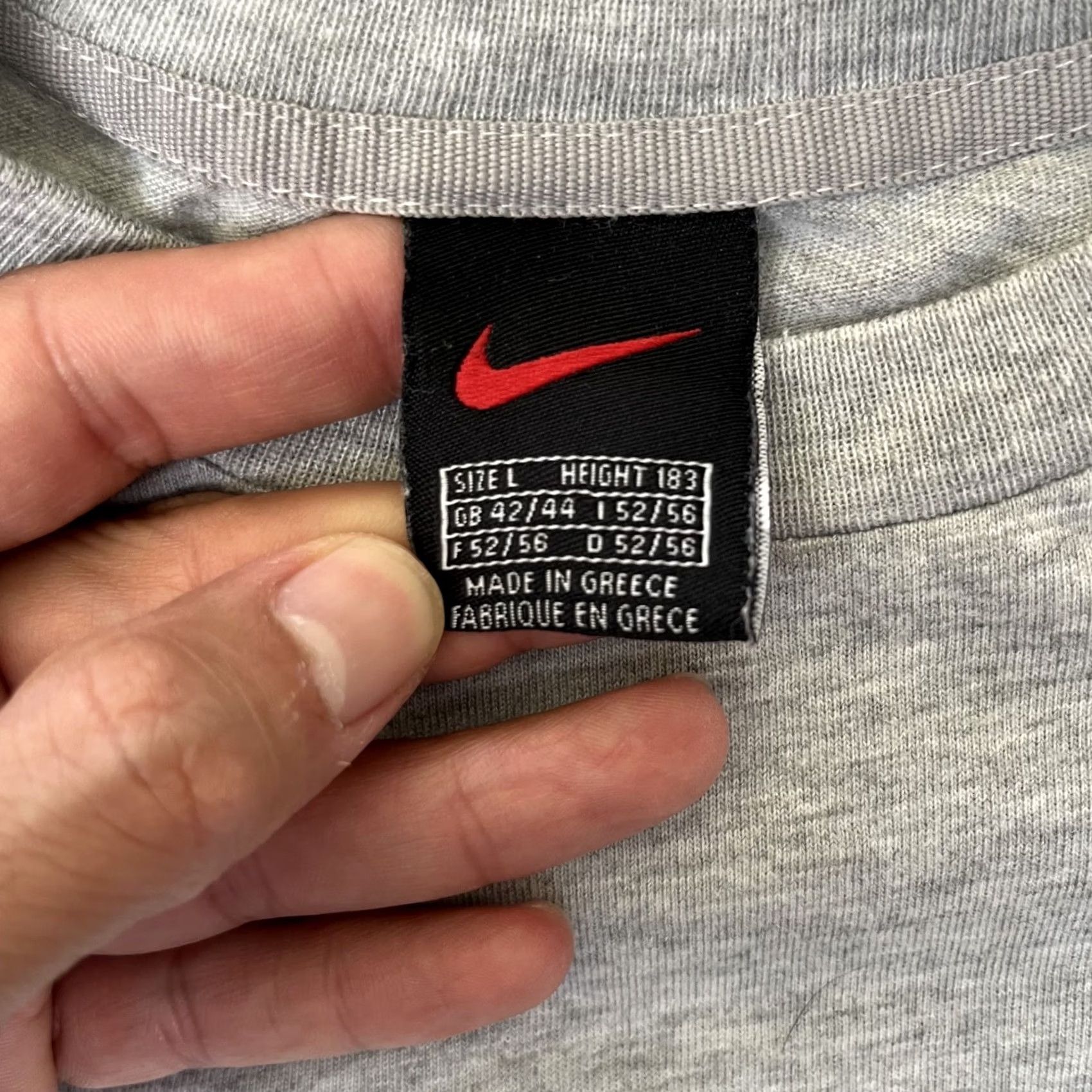 Nike VINTAGE Nike Gray Blank T-Shirt Size Large Embroidered Swoosh 90s Y2K Men Shirt L Gray Nike Air Men's T-Shirt Size US L / EU 52-54 / 3 - 5 Thumbnail