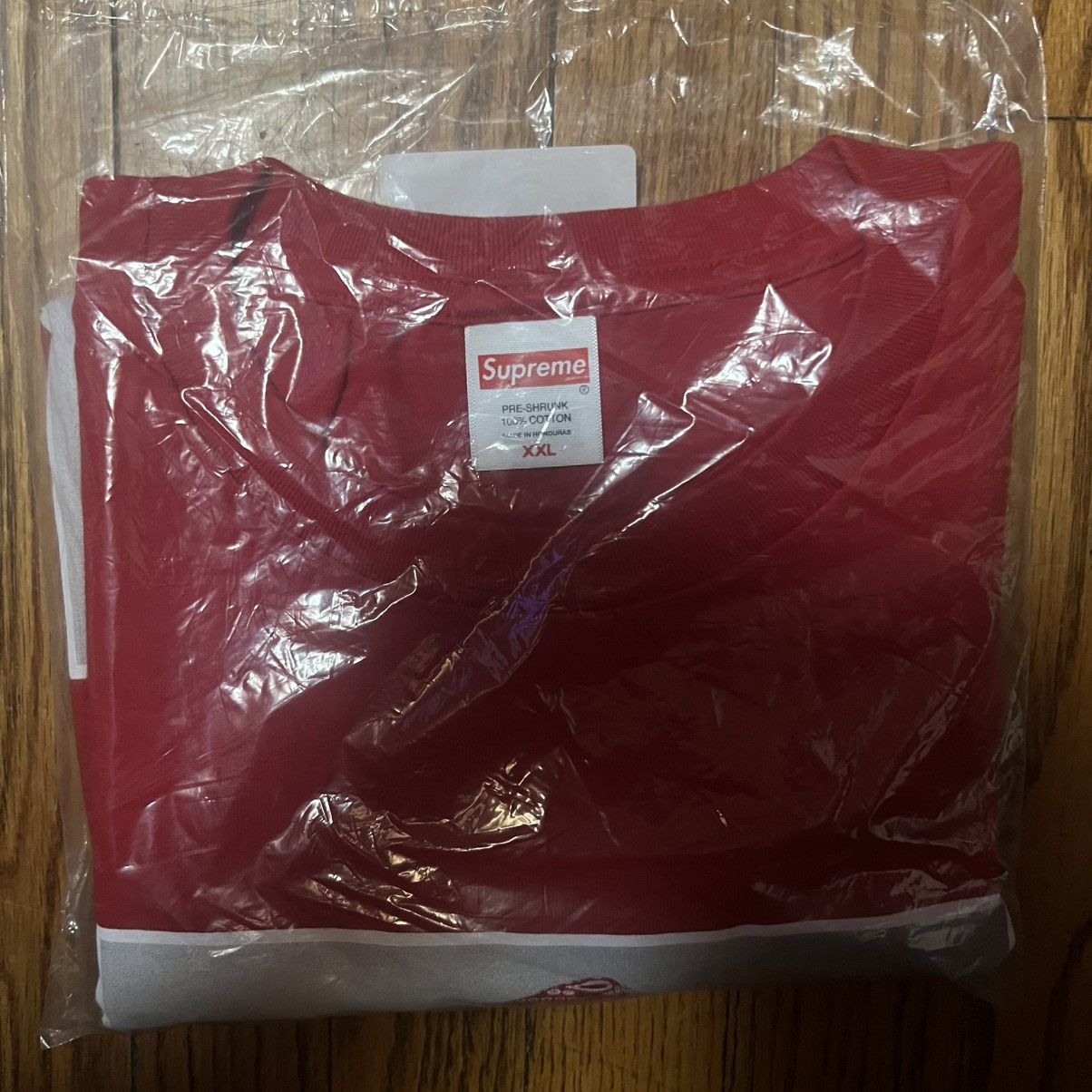 Supreme In Hand Supreme Playboi Carti Photo Tee Red Size XXL Size US XXL / EU 58 / 5 - 2 Thumbnail