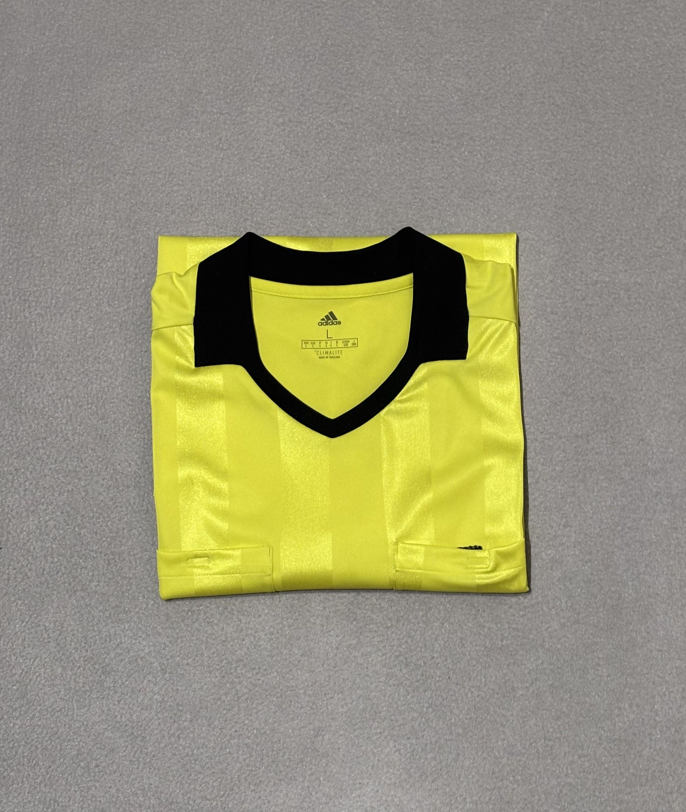 Adidas Schweizerischer Fussballverband SFV/ASF Adidas Referee Size US L / EU 52-54 / 3 - 17 Thumbnail