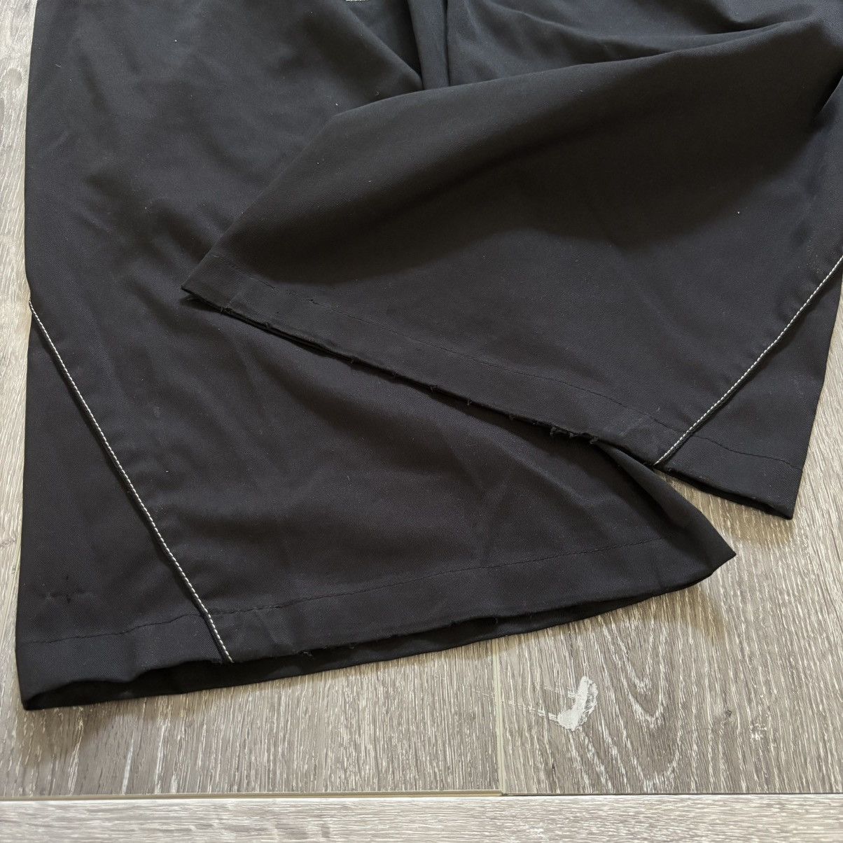 Kiko Kostadinov Kiko Kostadinov SS23 Black Angled Trousers Size US 28 / EU 44 - 4 Thumbnail