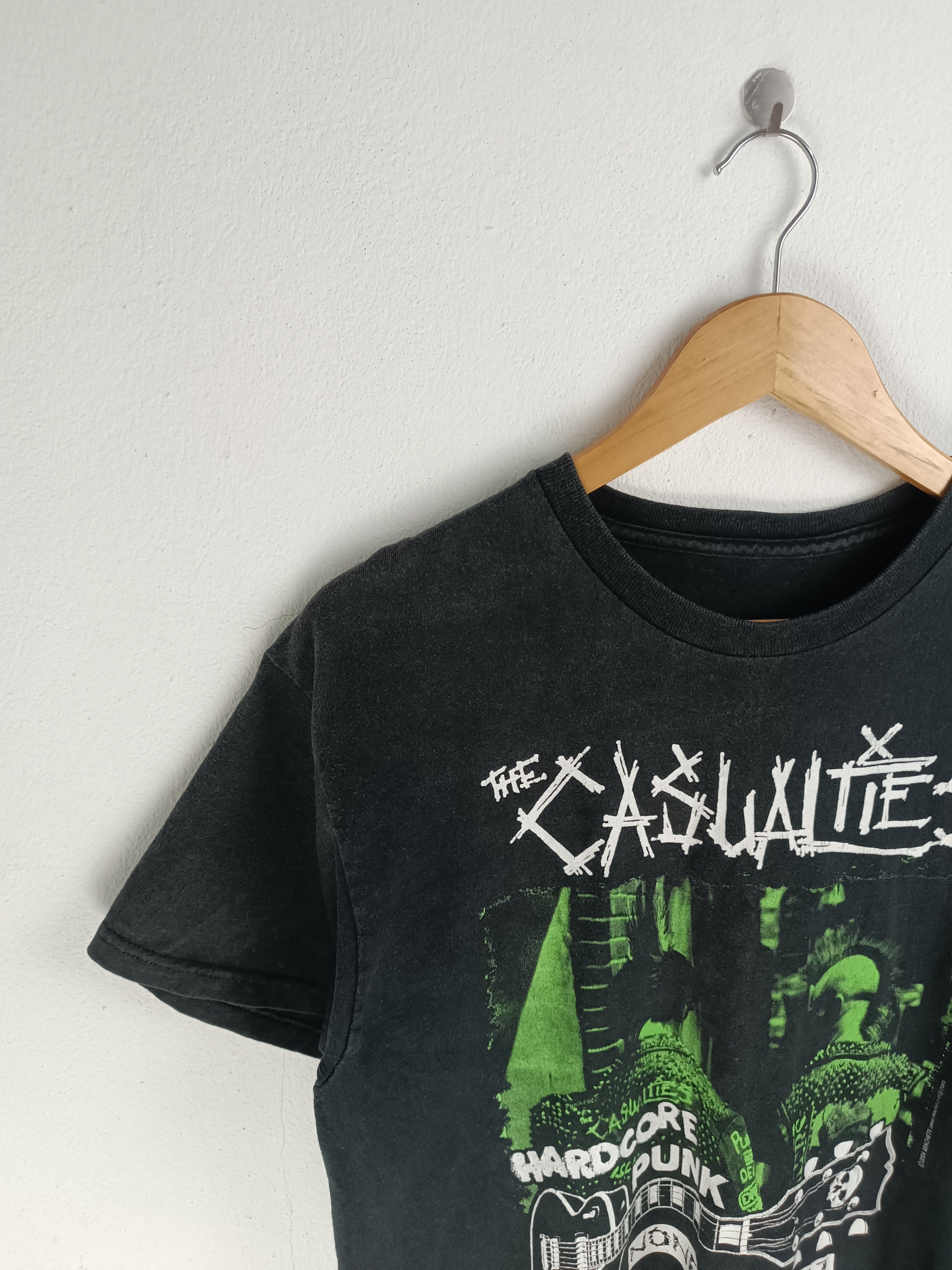 Band Tees VINTAGE '04 THE CASUALTIES TEE exploited rancid punk gbh Size US S / EU 44-46 / 1 - 14 Thumbnail