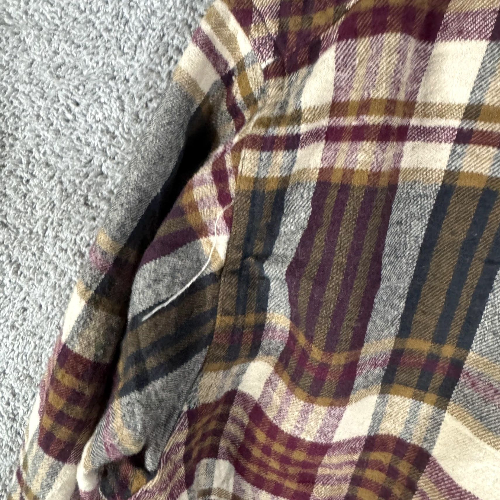 Vintage VINTAGE Legendary Whitetails Shirt Mens L Plaid Flannel Button Front Casual Outdoor Size US L / EU 52-54 / 3 - 7 Thumbnail