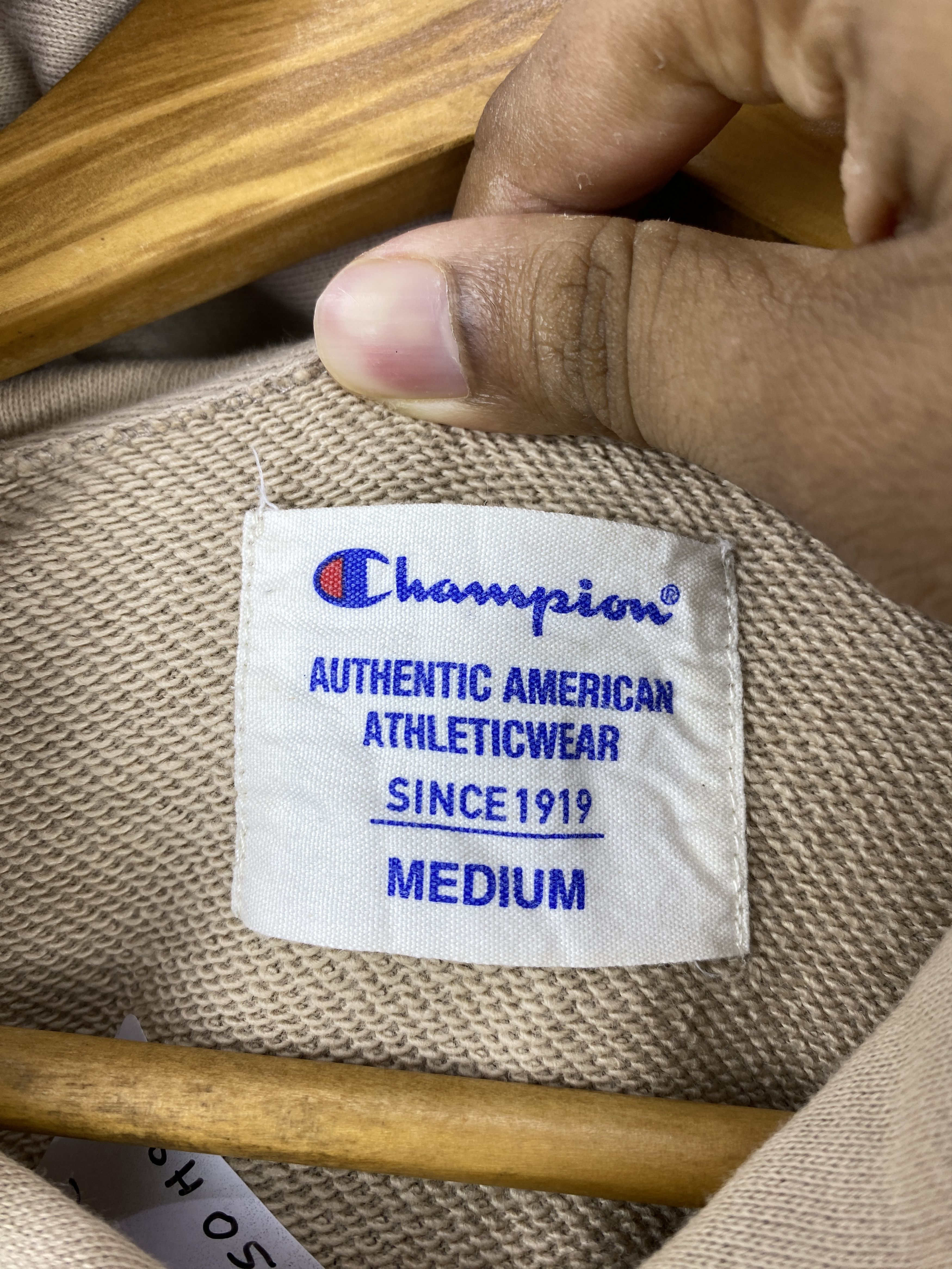 Champion Vintage Champion Central Logo Sweatshirt SH0502 Size US M / EU 48-50 / 2 - 10 Thumbnail