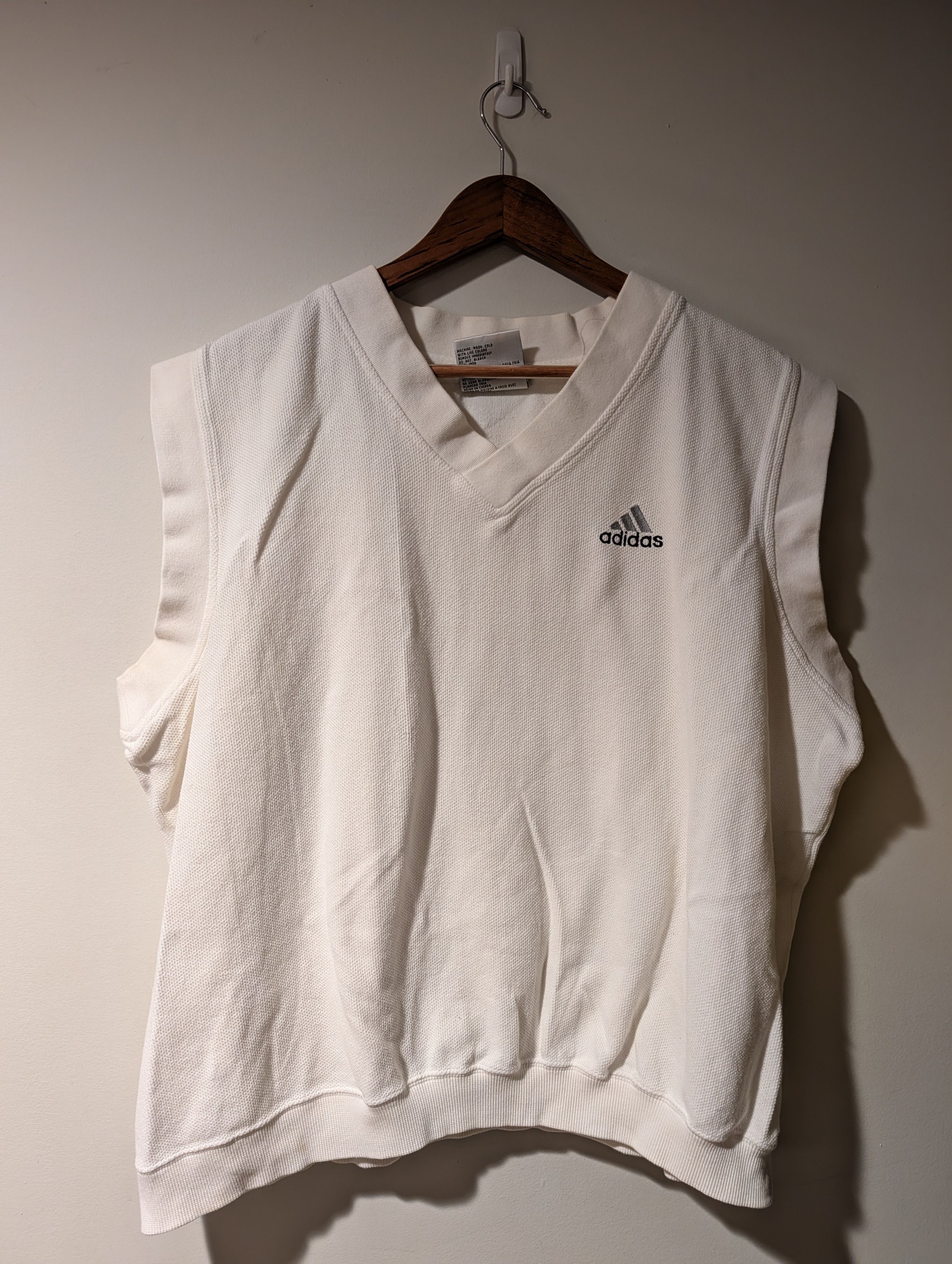 Adidas Vintage Adidas V-Neck Sweater Vest Waffle Knit Golf Pullover Size US XL / EU 56 / 4 - 1 Thumbnail
