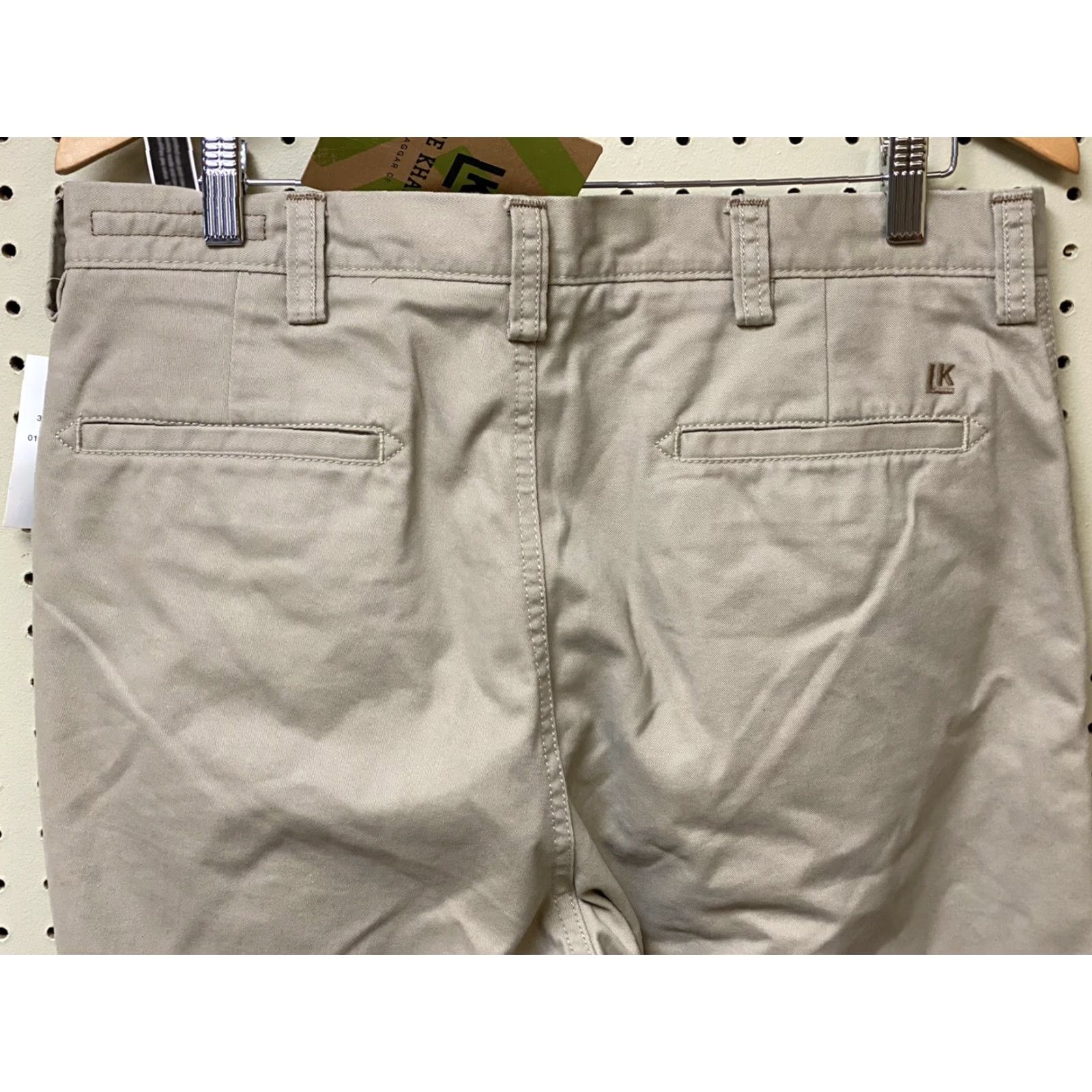 Haggar Haggar Khaki Pants Mens 34x34 Relaxed Straight Flat Front Cotton Blend Brown 34 Inseam Style Khaki Size US 34 / EU 50 - 3 Thumbnail