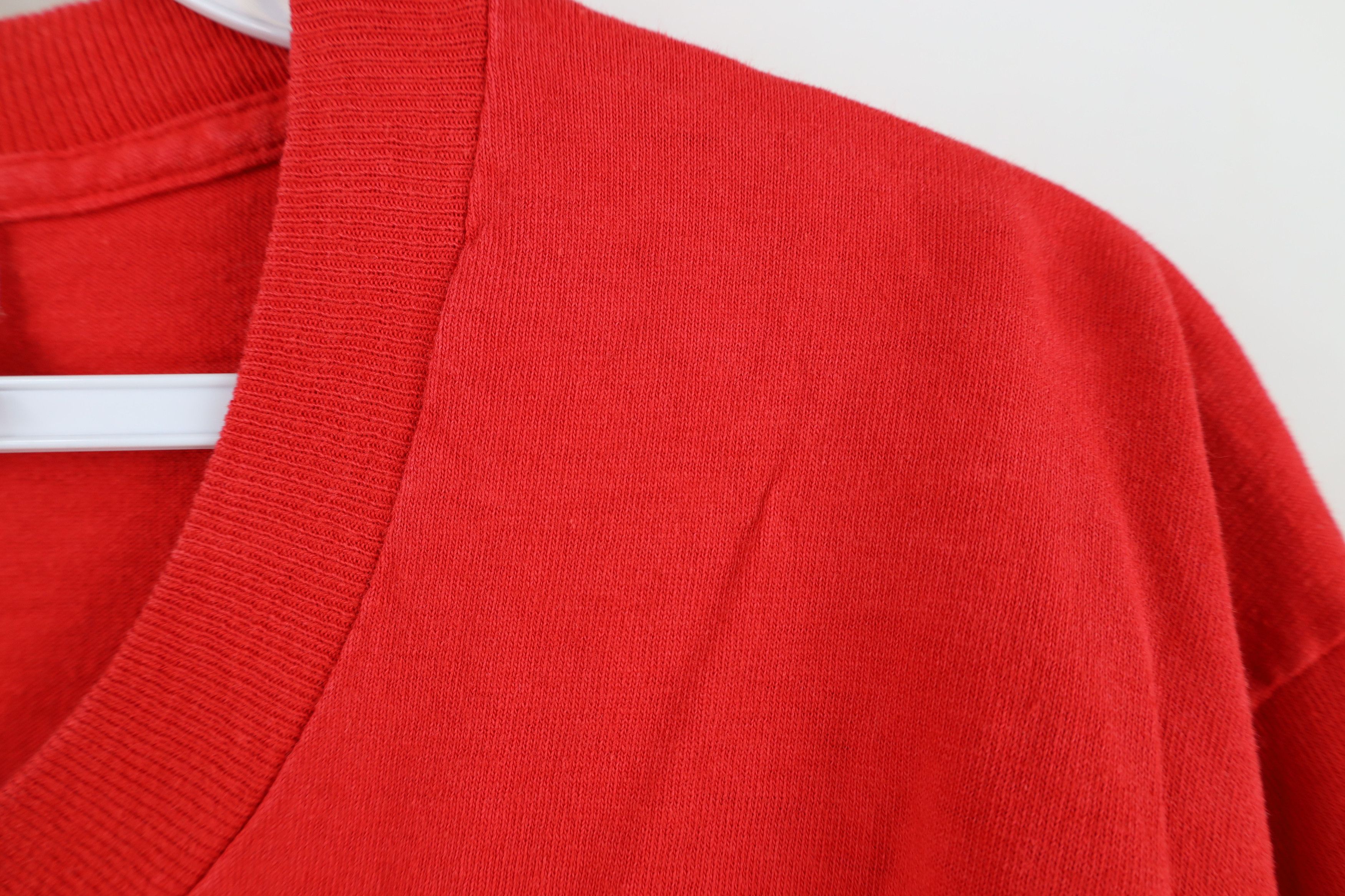 Vintage Vintage 90s Streetwear Short Sleeve T-Shirt Red Cotton USA Size US L / EU 52-54 / 3 - 4 Thumbnail