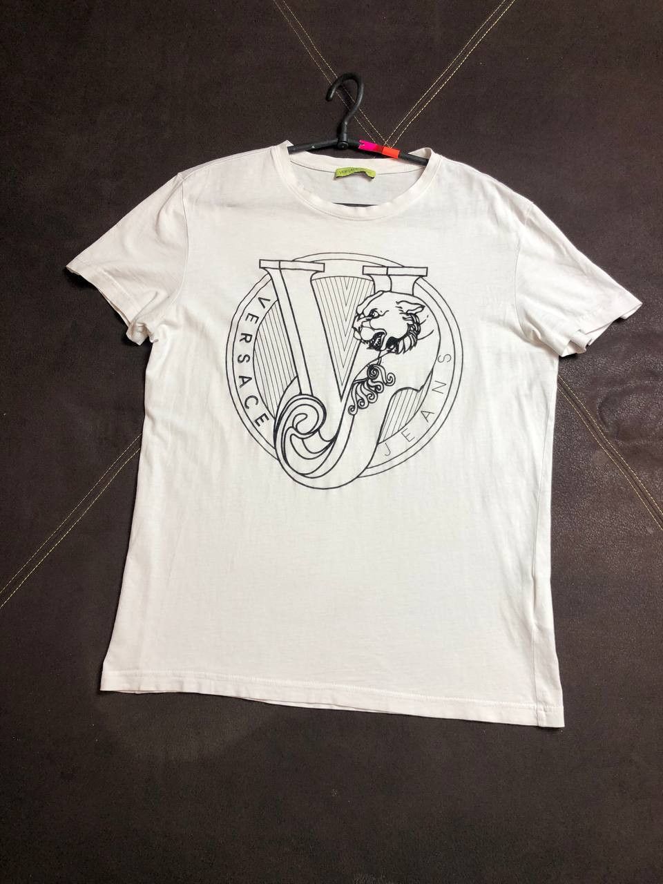 Versace Vèrsace White T-Shirt Logo Size M , Used Size US M / EU 48-50 / 2 - 1 Thumbnail