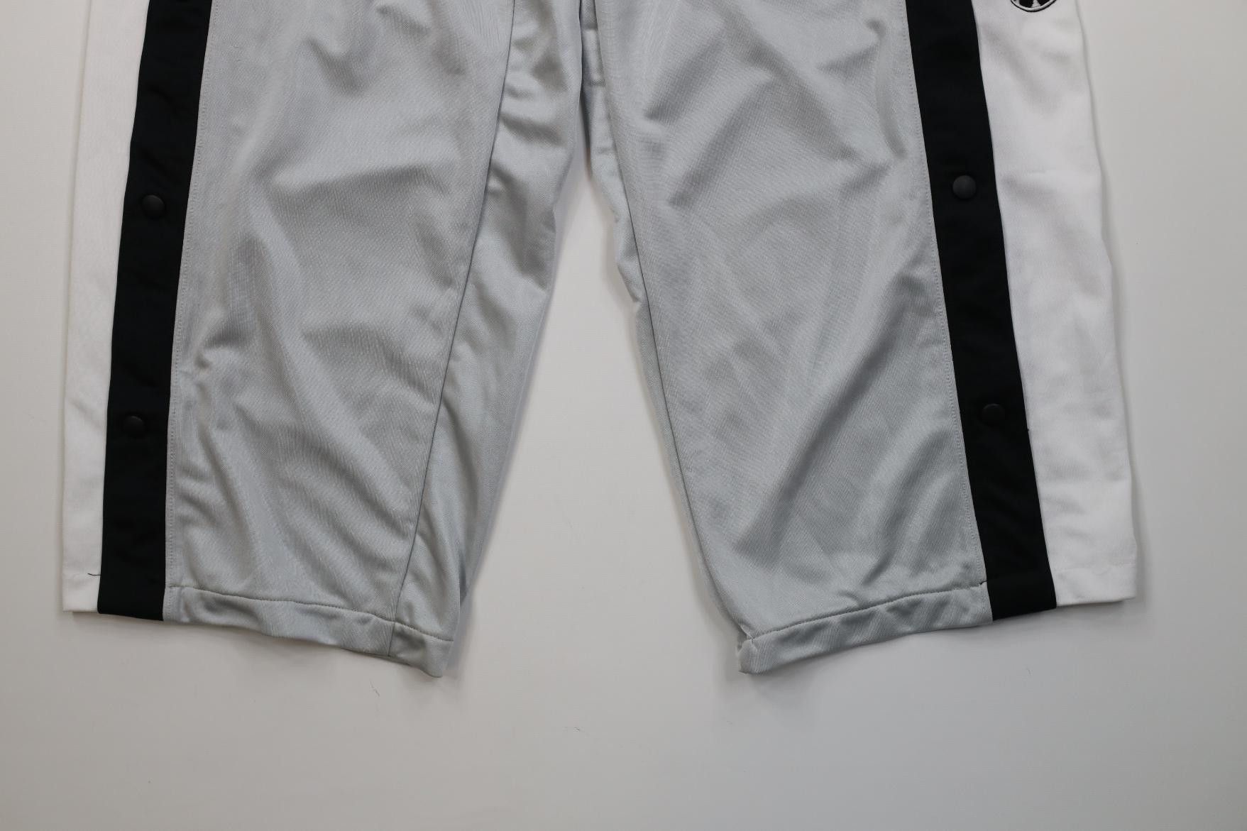 Nike Vintage 90s Nike Mini Swoosh Wide Leg Tearaway Sweatpants Size US 38 / EU 54 - 4 Thumbnail