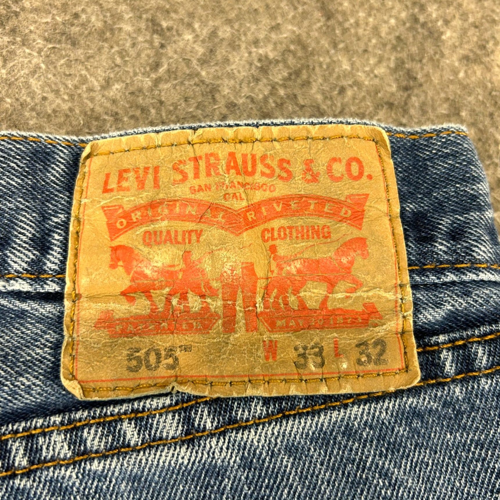 Levi's Levi's 505 Jeans Mens 33x32 Blue Regular Fit Straight Leg Light Wash Distressed Size US 33 - 3 Thumbnail