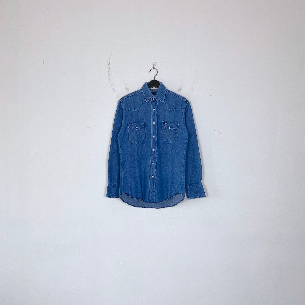 Other A LOVE MOVEMENT VINTAGE REMAKE DENIM SHIRT Size US L / EU 52-54 / 3 - 1 Thumbnail