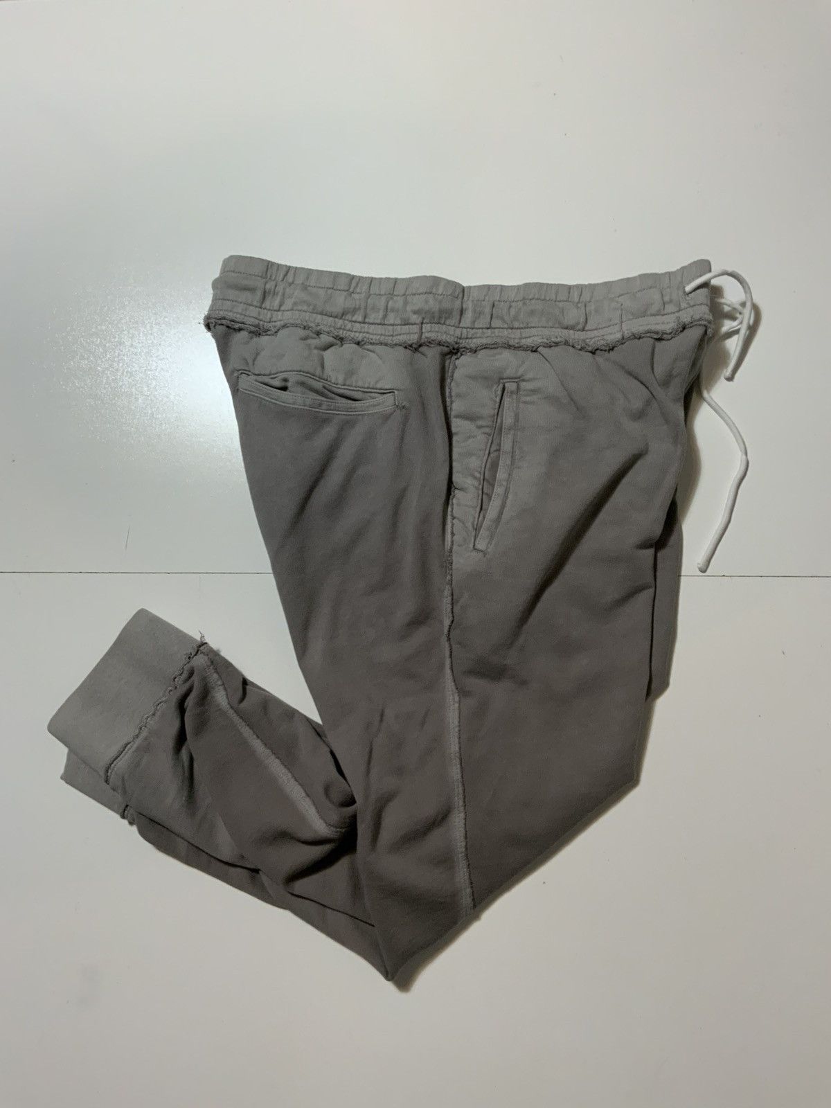 COTTONCITIZEN Cotton Citizen Made In USA Distressed Jogger Sweatpants Size US 40 / EU 56 - 2 Thumbnail