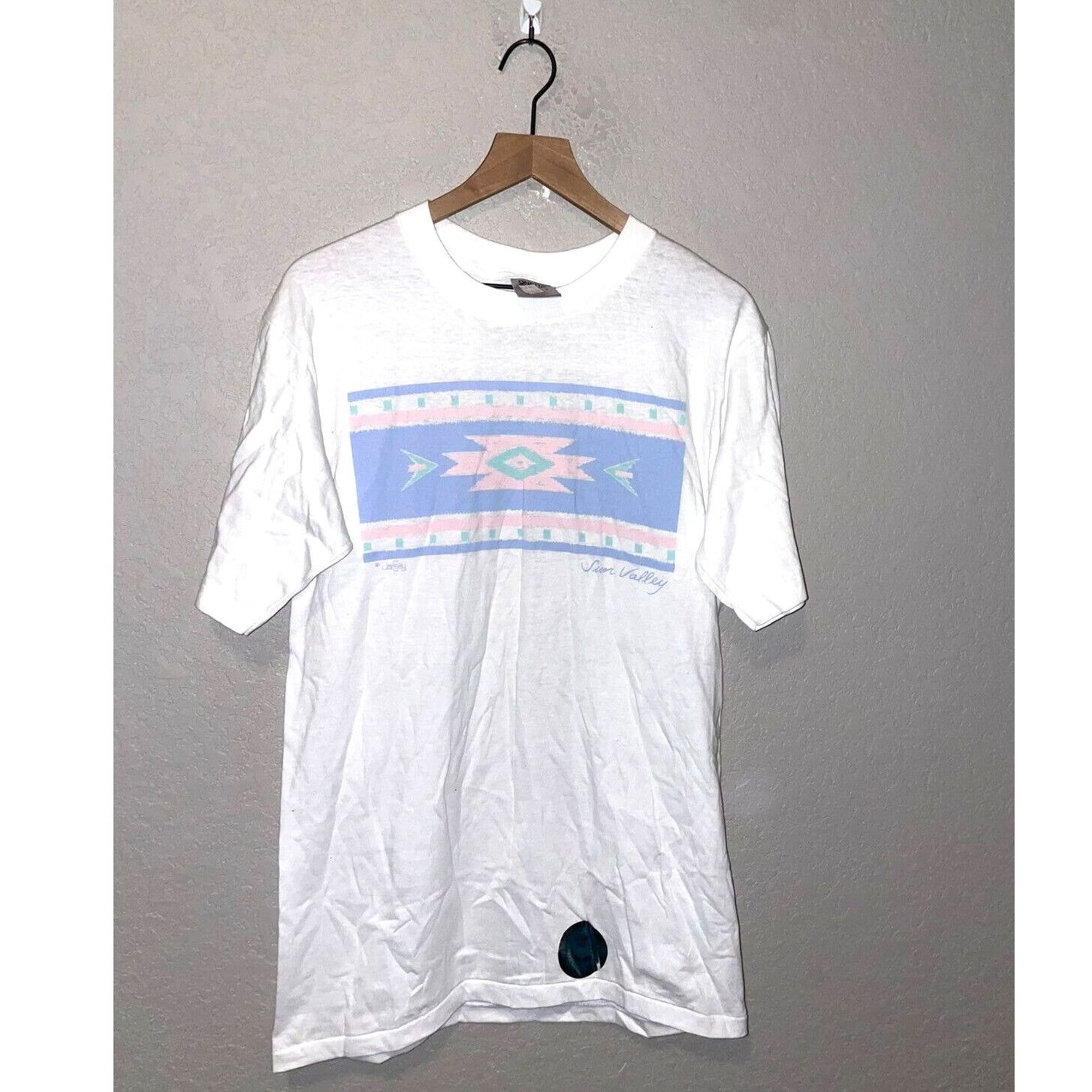 Vintage Vintage Sun Valley Shirt Tribal Aztec Western White L Tee Size US L / EU 52-54 / 3 - 1 Thumbnail