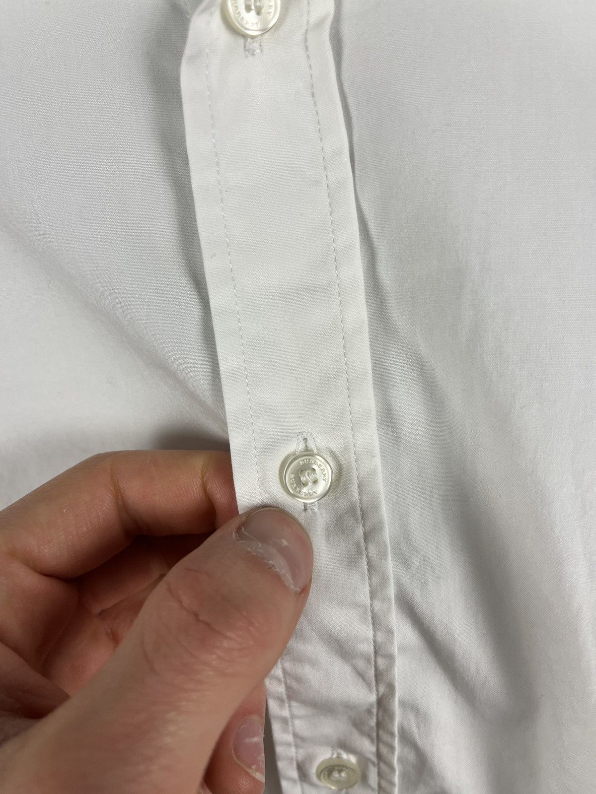 Burberry × Designer Burberry Uniform White Button Up Classic Men’s Shirt Luxury Size US M / EU 48-50 / 2 - 8 Thumbnail