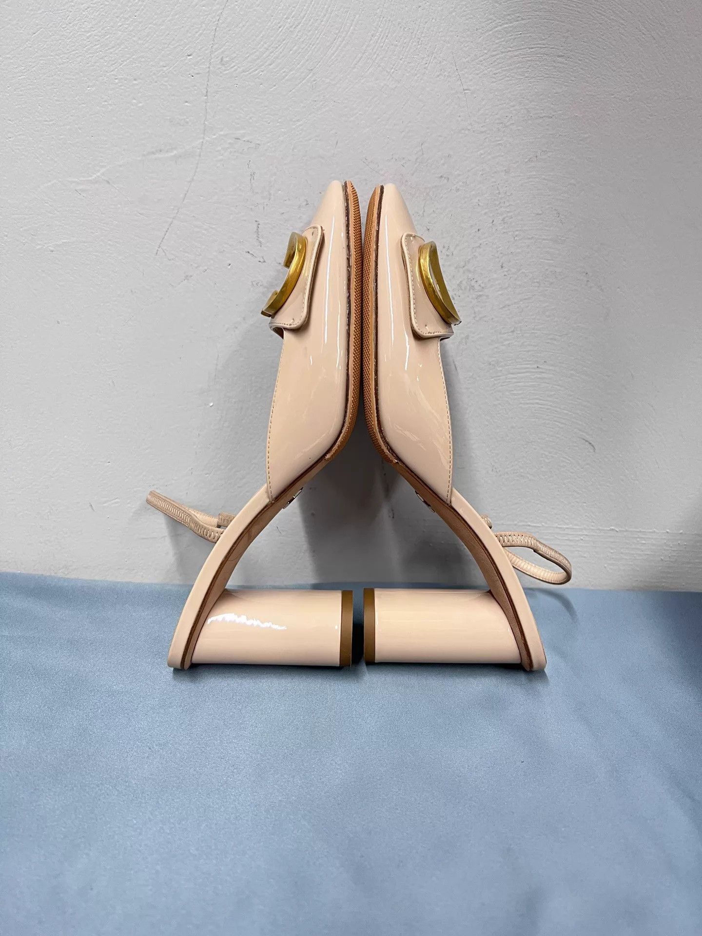 Dior Dior C'est Dior Nude Patent Leather Round-Toe Block Heel 36 Size US 5.5 / IT 35.5 - 6 Thumbnail