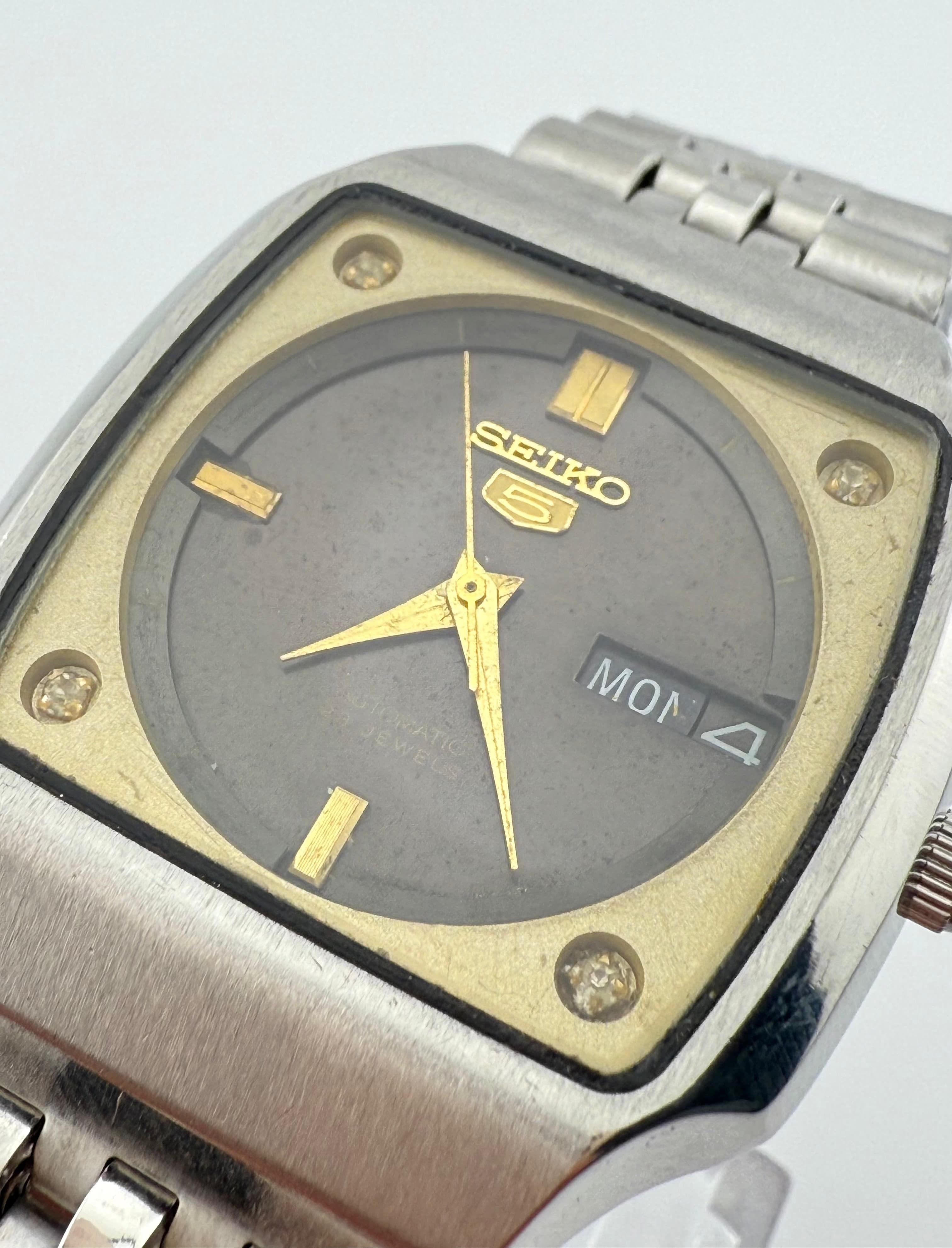 Seiko Vintage Men's Wrist Watch Size 36 - 3 Thumbnail