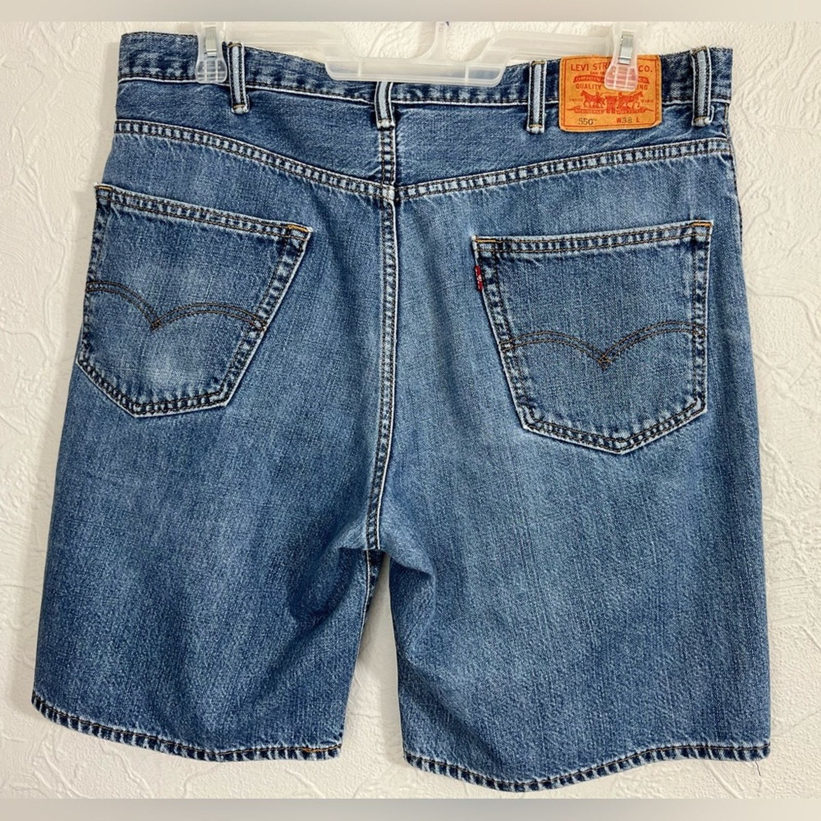 Levi's Levis 550 Jean Shorts Mens 38x10 Relaxed Fit Jorts Dad Denim Size US 38 / EU 54 - 2 Thumbnail