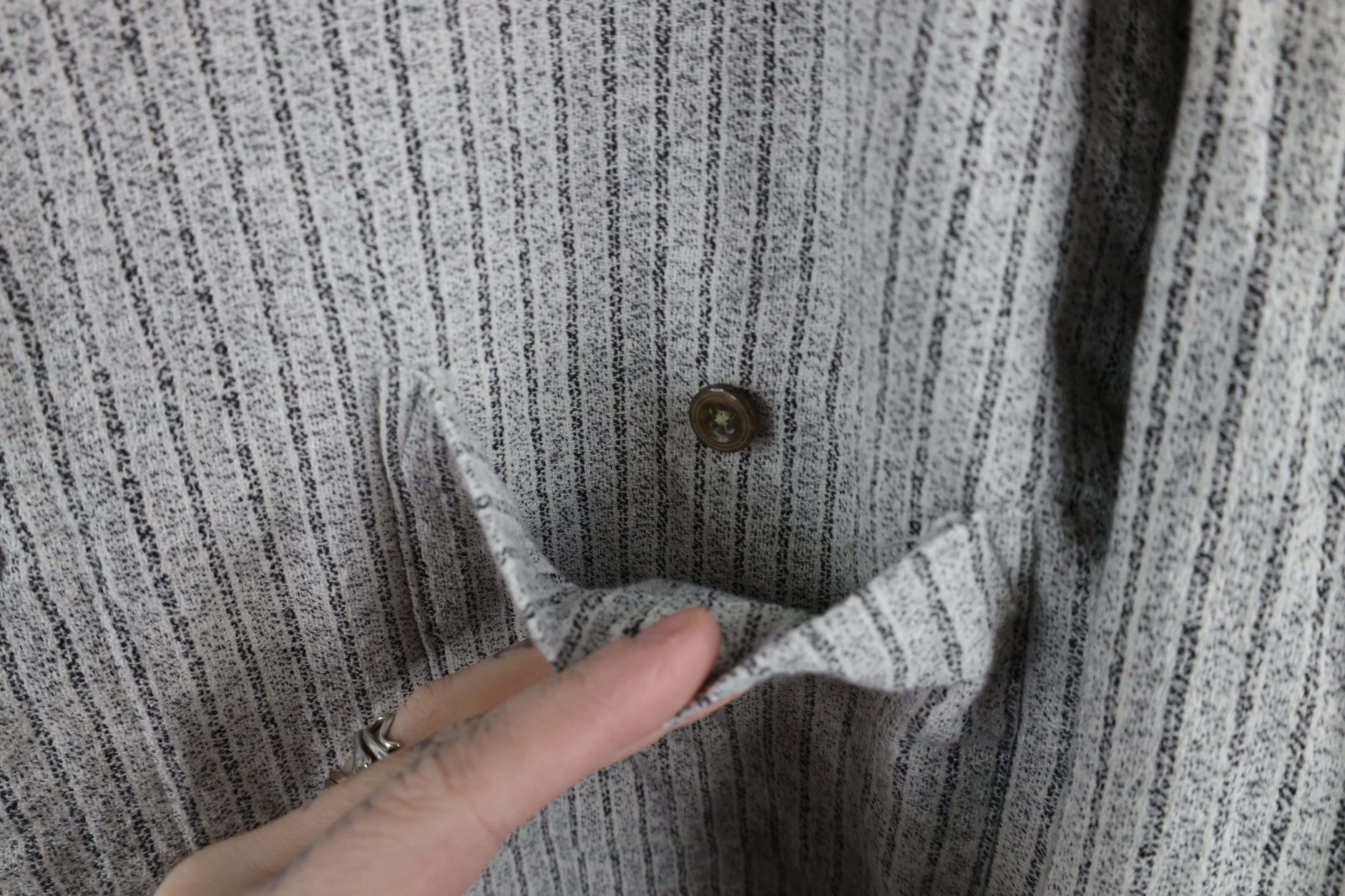 Pierre Cardin × Vintage Vintage 90s Pierre Cardin Flannel Band Collar Button Shirt Size US L / EU 52-54 / 3 - 5 Thumbnail