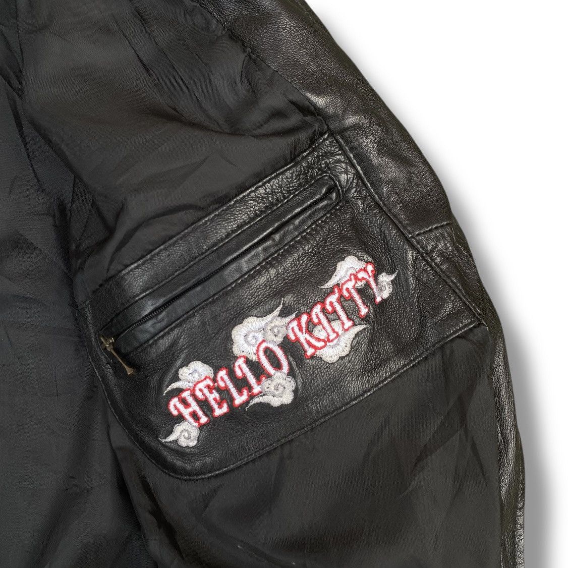 Anime Vintage 90s Hello Kitty Sukajan Genuine Leather Jacket Size US L / EU 52-54 / 3 - 5 Thumbnail