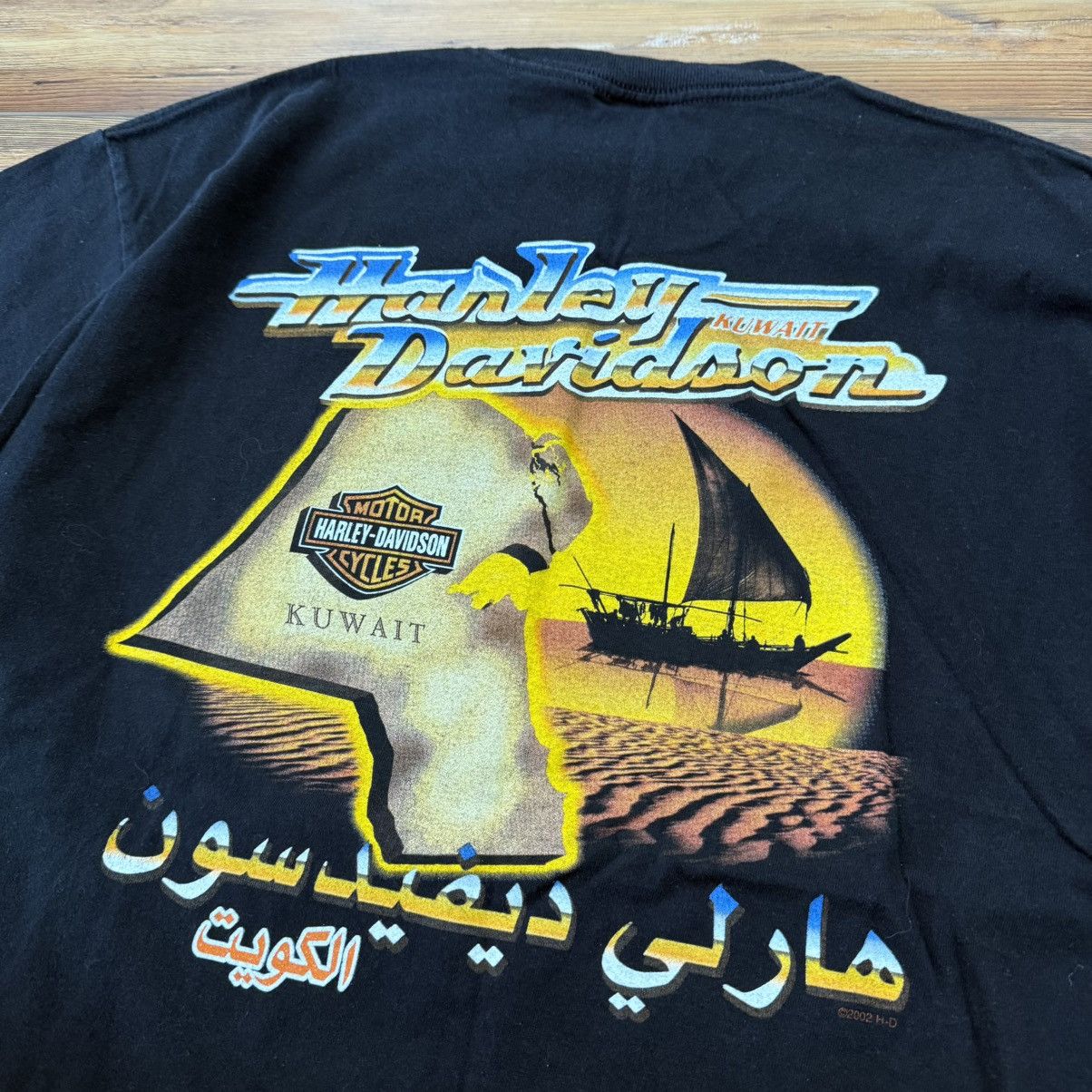 Harley Davidson Vintage ‘02 Black Harley Davidson Kuwait Eagle Tee Shirt Size US XL / EU 56 / 4 - 4 Thumbnail