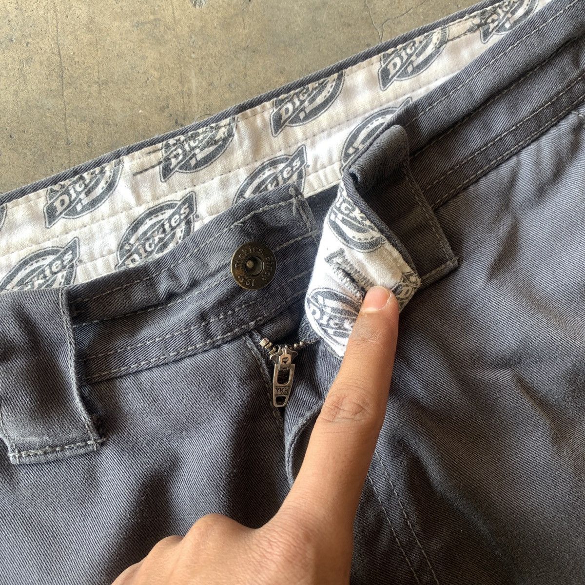 Vintage Vintage Dickies CargoPants Japanese Size US 32 / EU 48 - 8 Thumbnail