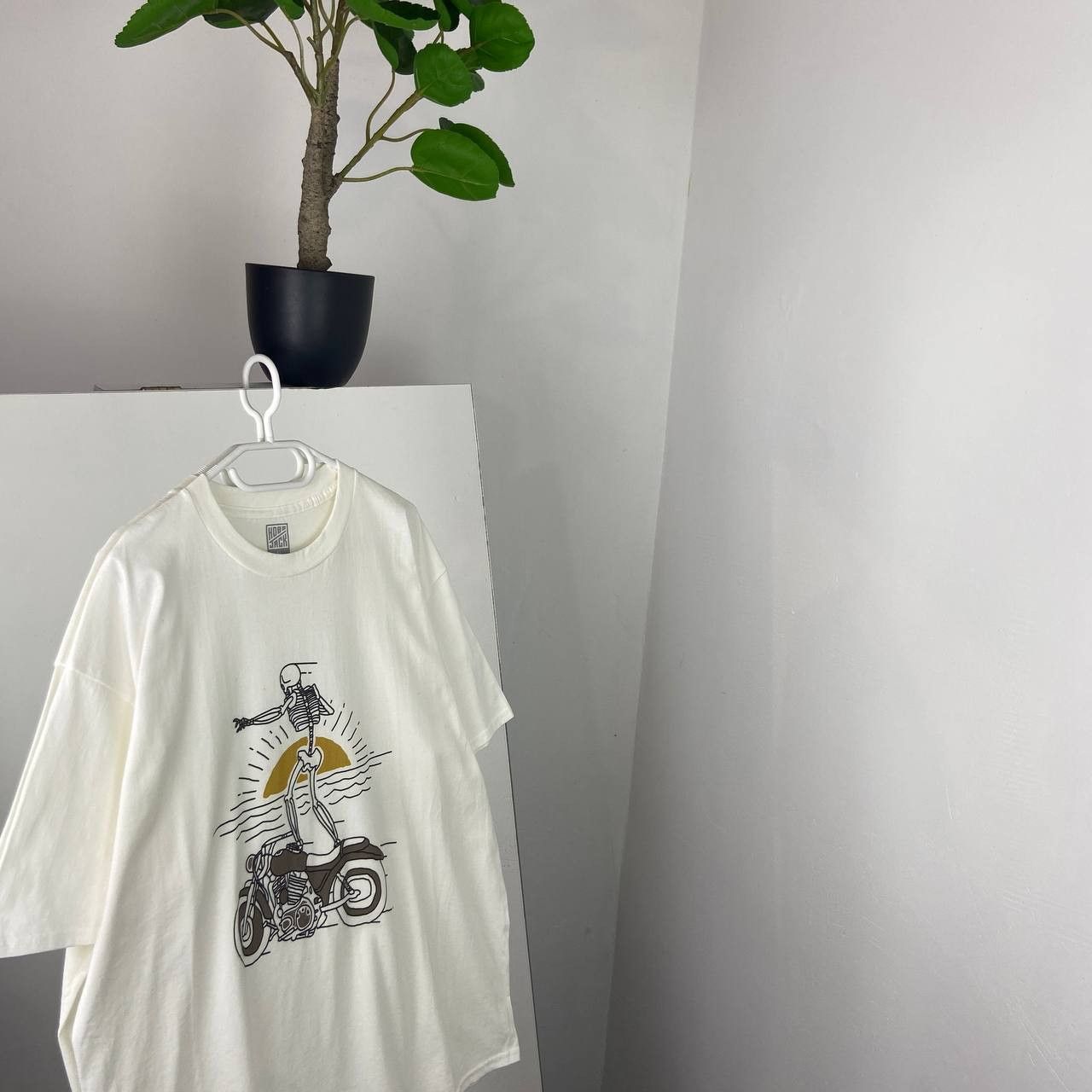 Band Tees Skeleton Motorcycle T-Shirt Oversized Biker Art Streetwear Size US L / EU 52-54 / 3 - 1 Thumbnail
