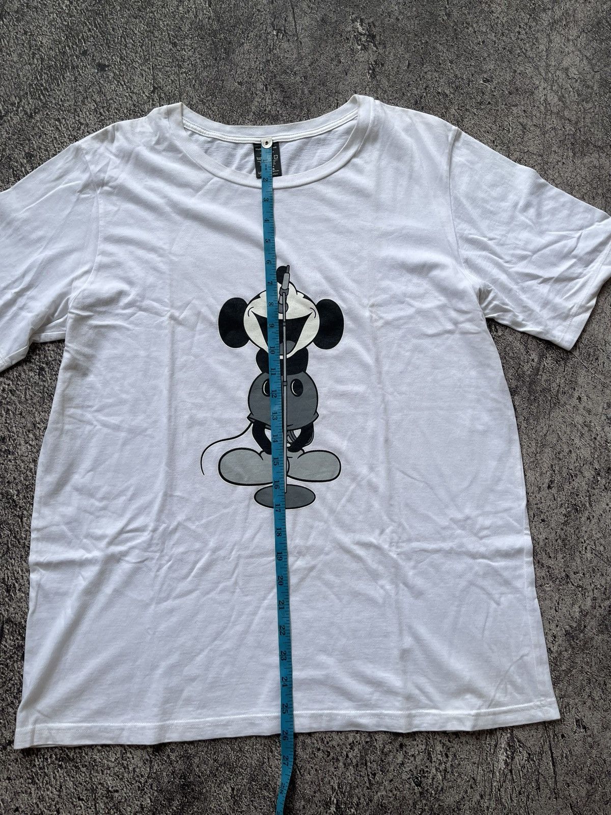 Number (N)ine Nunber (N)ine x disney liam gallagher tshirt Size US L / EU 52-54 / 3 - 9 Thumbnail