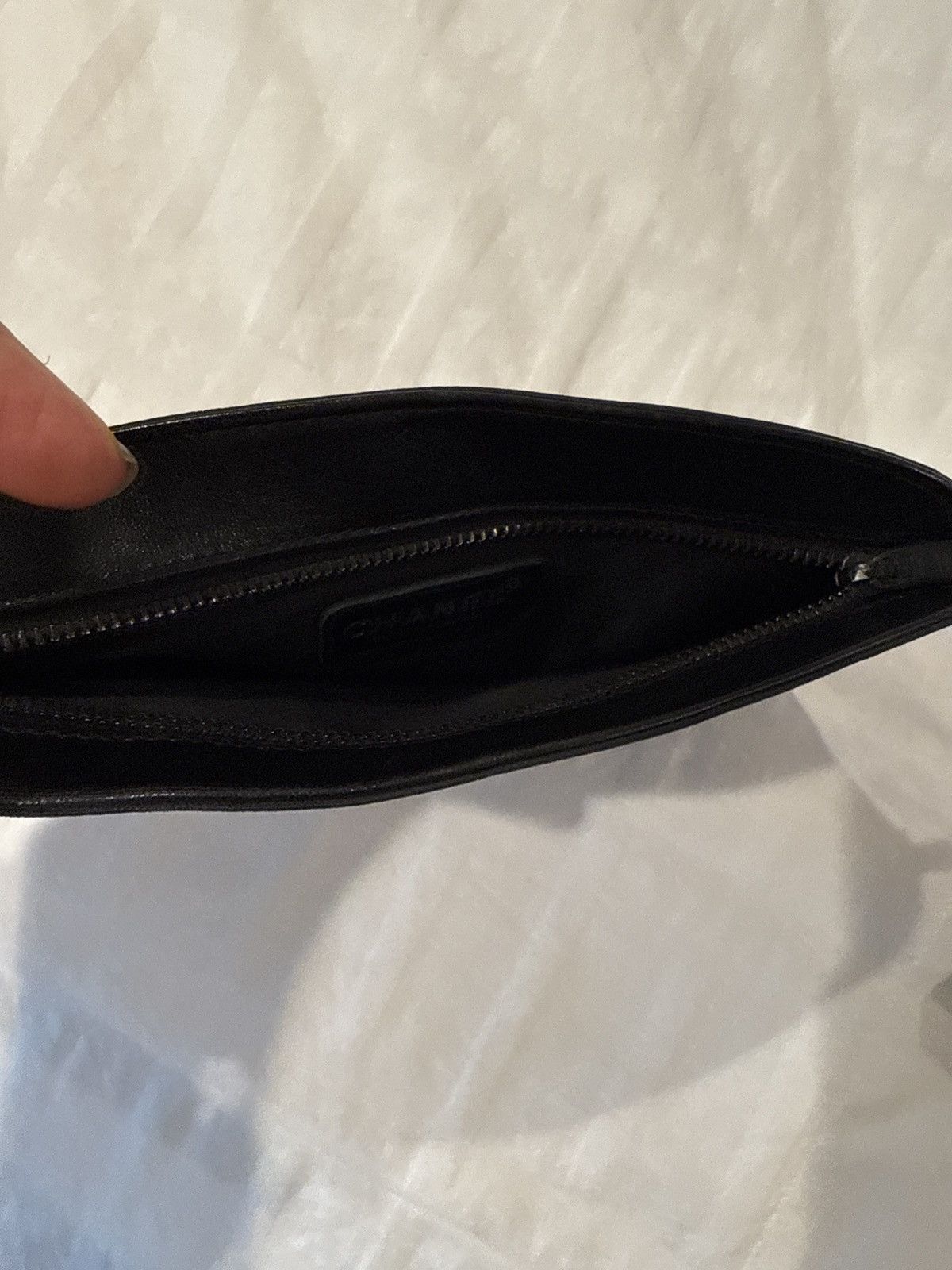Chanel Authentic pouch Chanel Size ONE SIZE - 3 Thumbnail