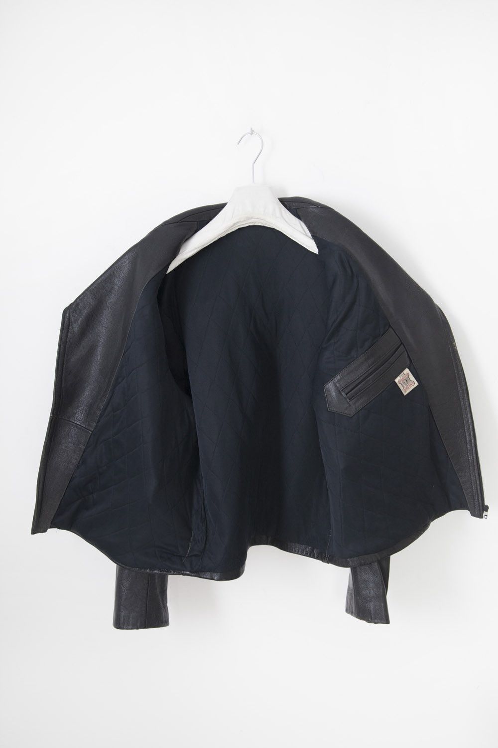 Vintage Vintage 1970's black leather perfecto jacket Size US L / EU 52-54 / 3 - 9 Thumbnail