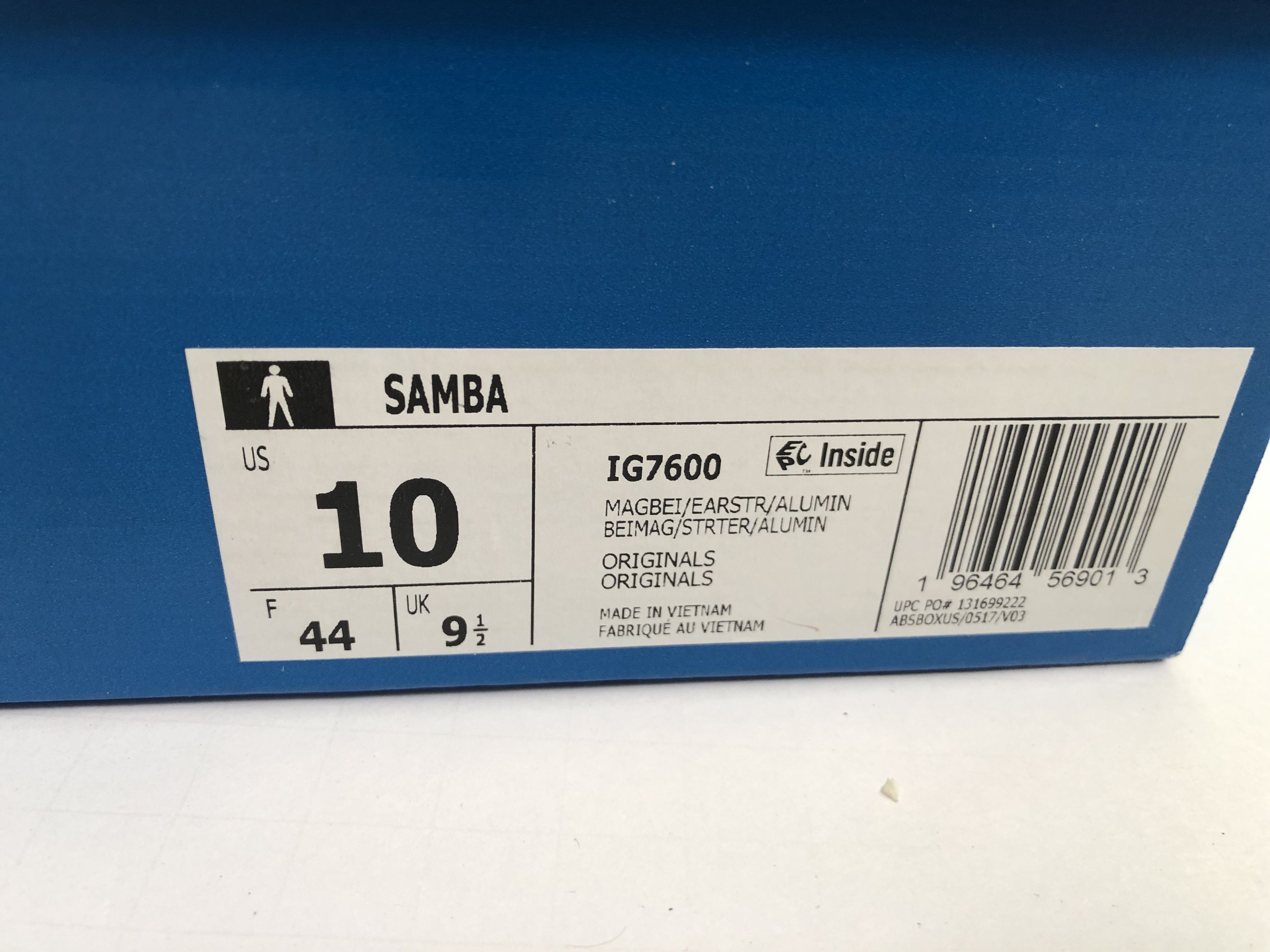 Adidas Sambas Size US 10 / EU 43 - 9 Thumbnail